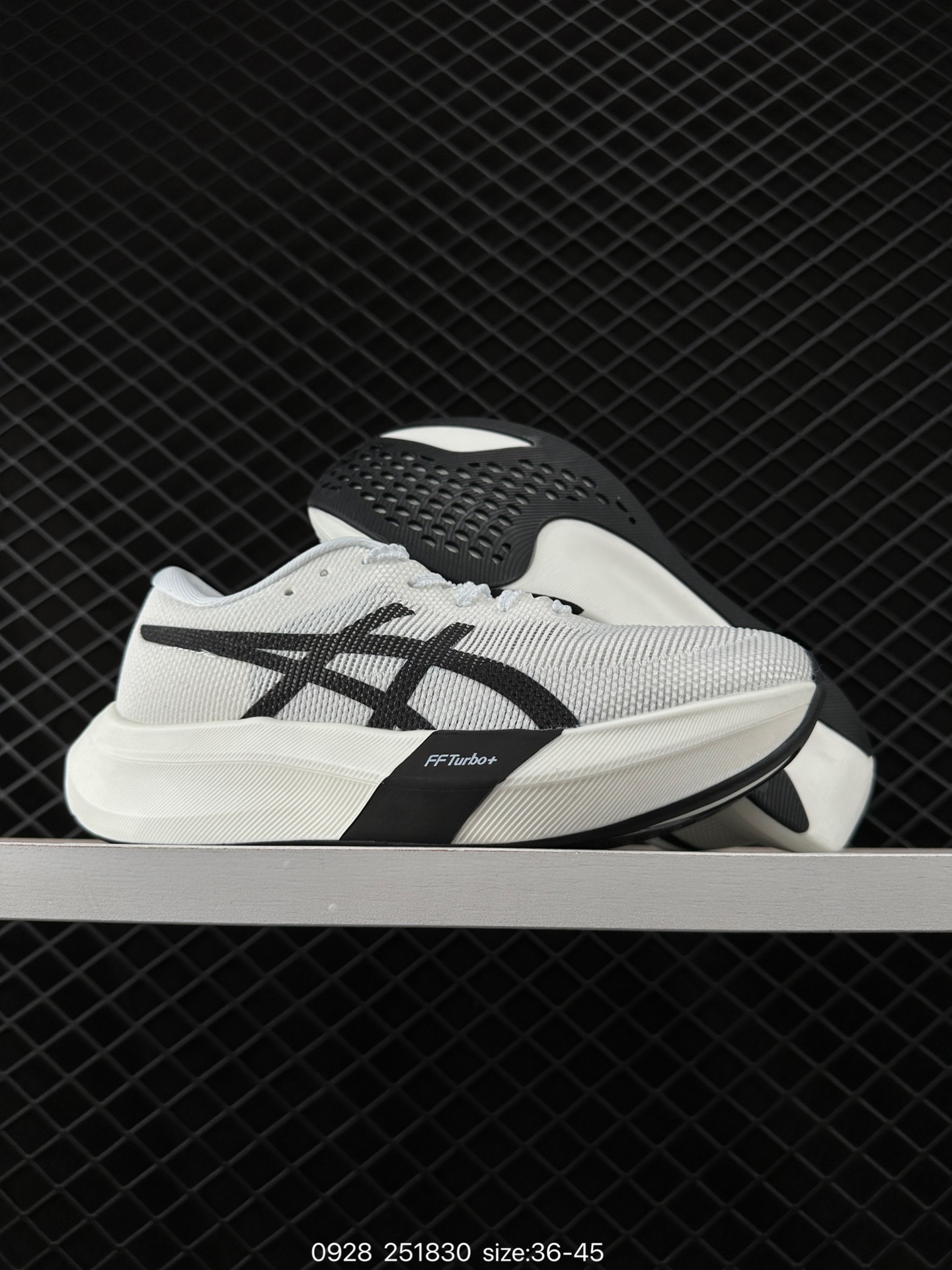 Asics Metaspeed Sky Paris