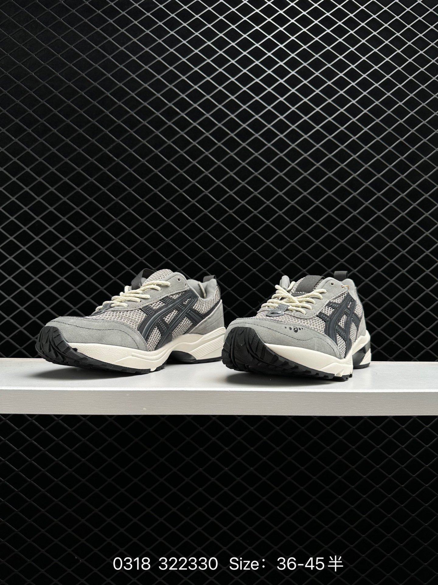 ASICS Tiger GEL-1090V2