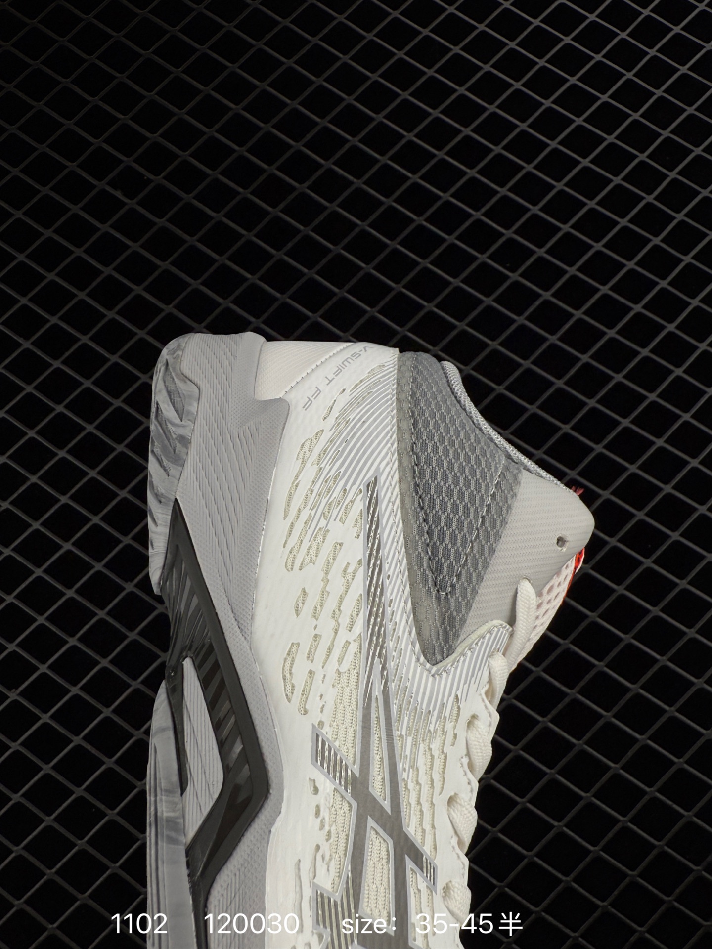 Asics  V-SWIFT FF MT 4