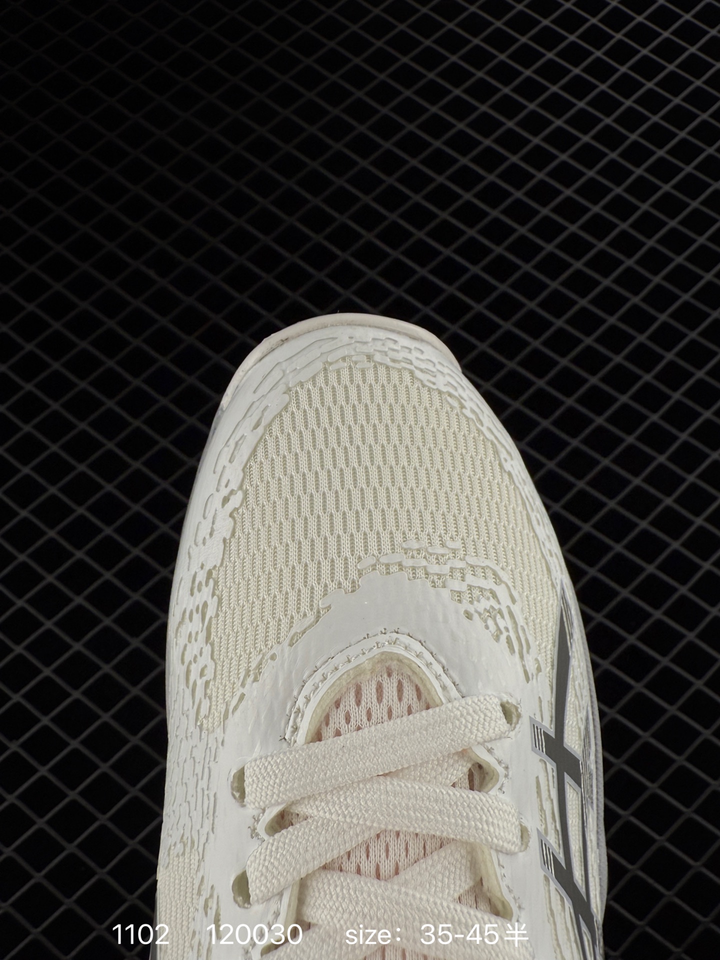 Asics  V-SWIFT FF MT 4