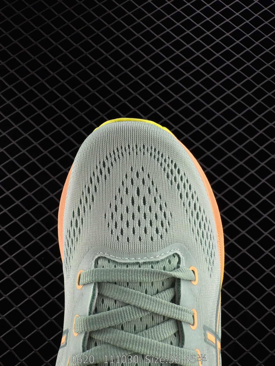 ASICS  GEL-KAYANO 31 PARISPLATINUM