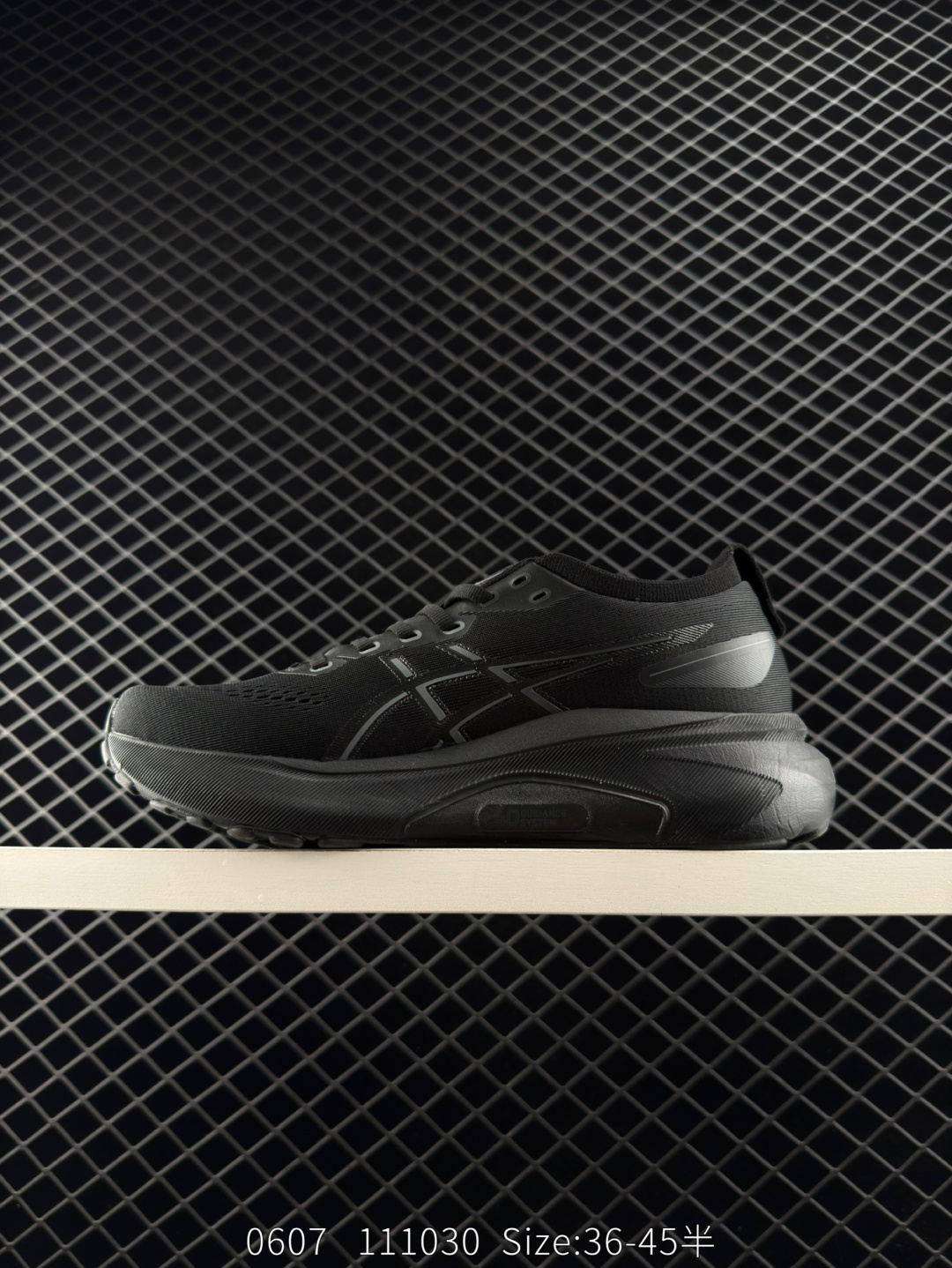 ASICS  GEL-KAYANO 31 PLATINUM