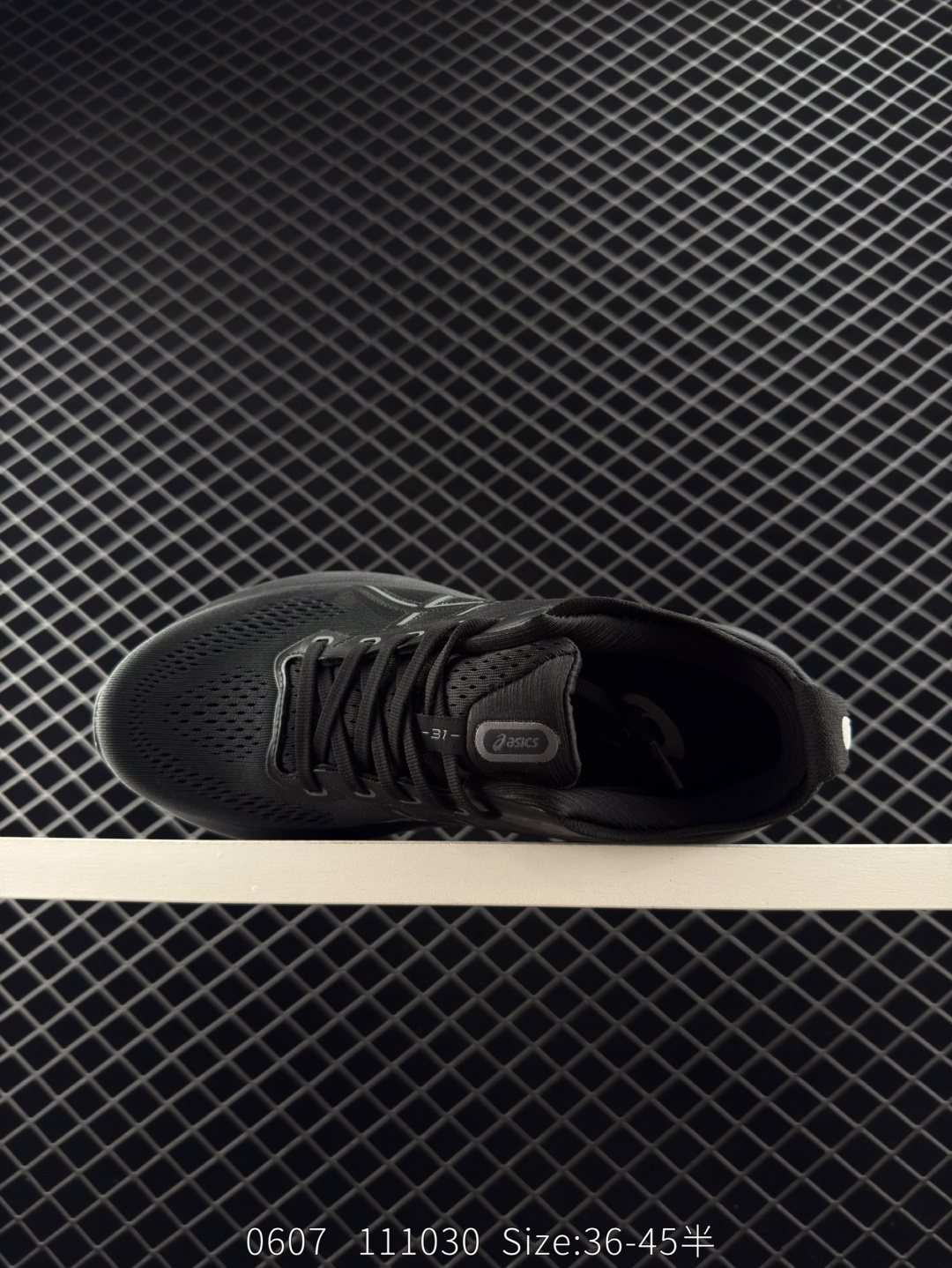 ASICS  GEL-KAYANO 31 PLATINUM