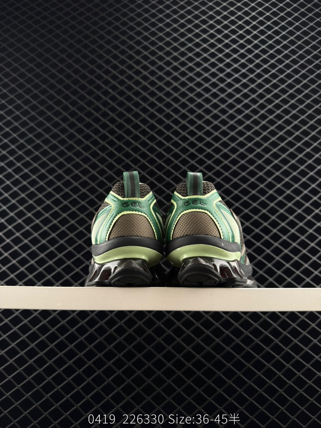 ASICS Gel-Quantum Kinetic”Mid Grey Pure Silver“