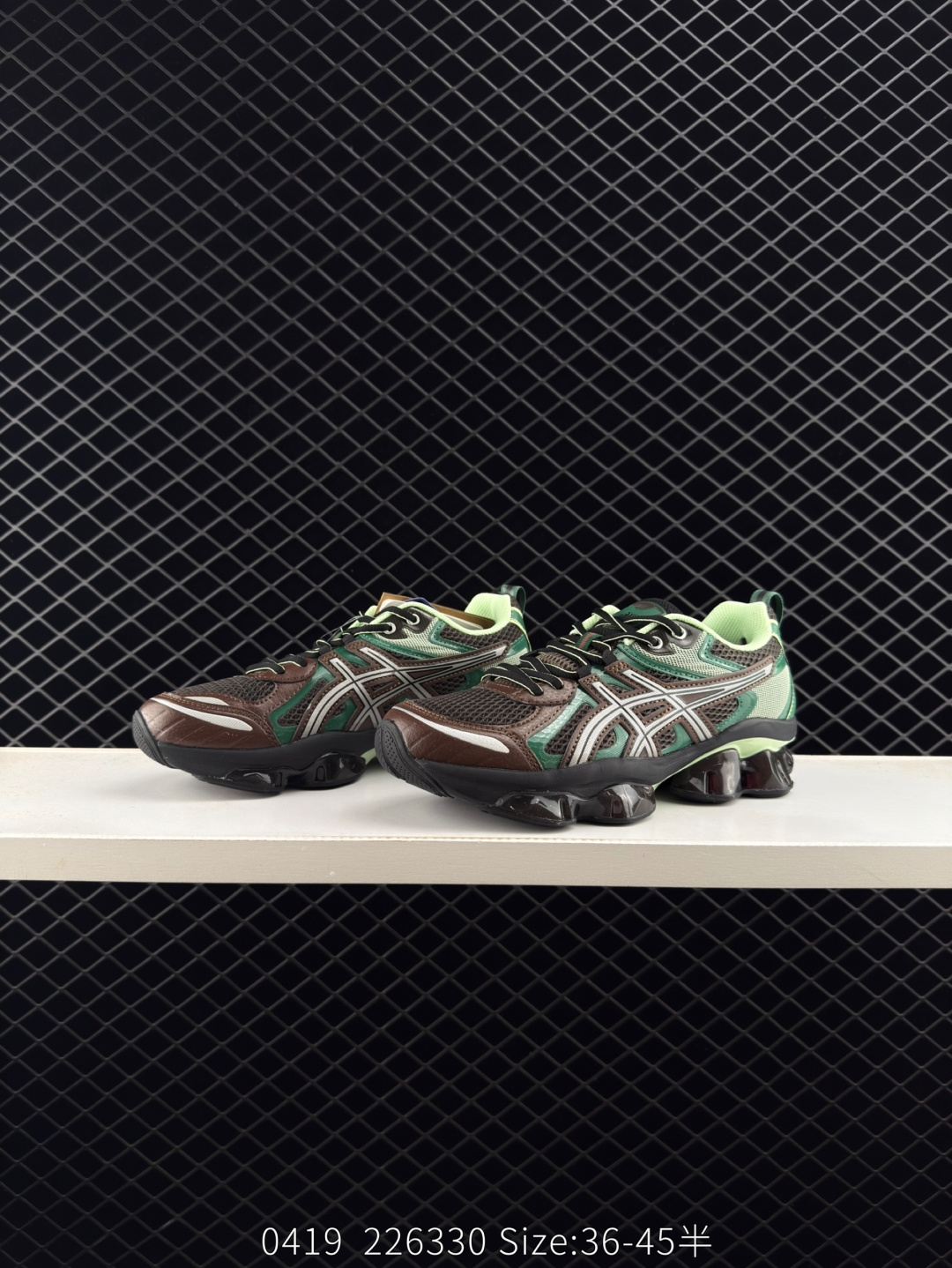 ASICS Gel-Quantum Kinetic”Mid Grey Pure Silver“