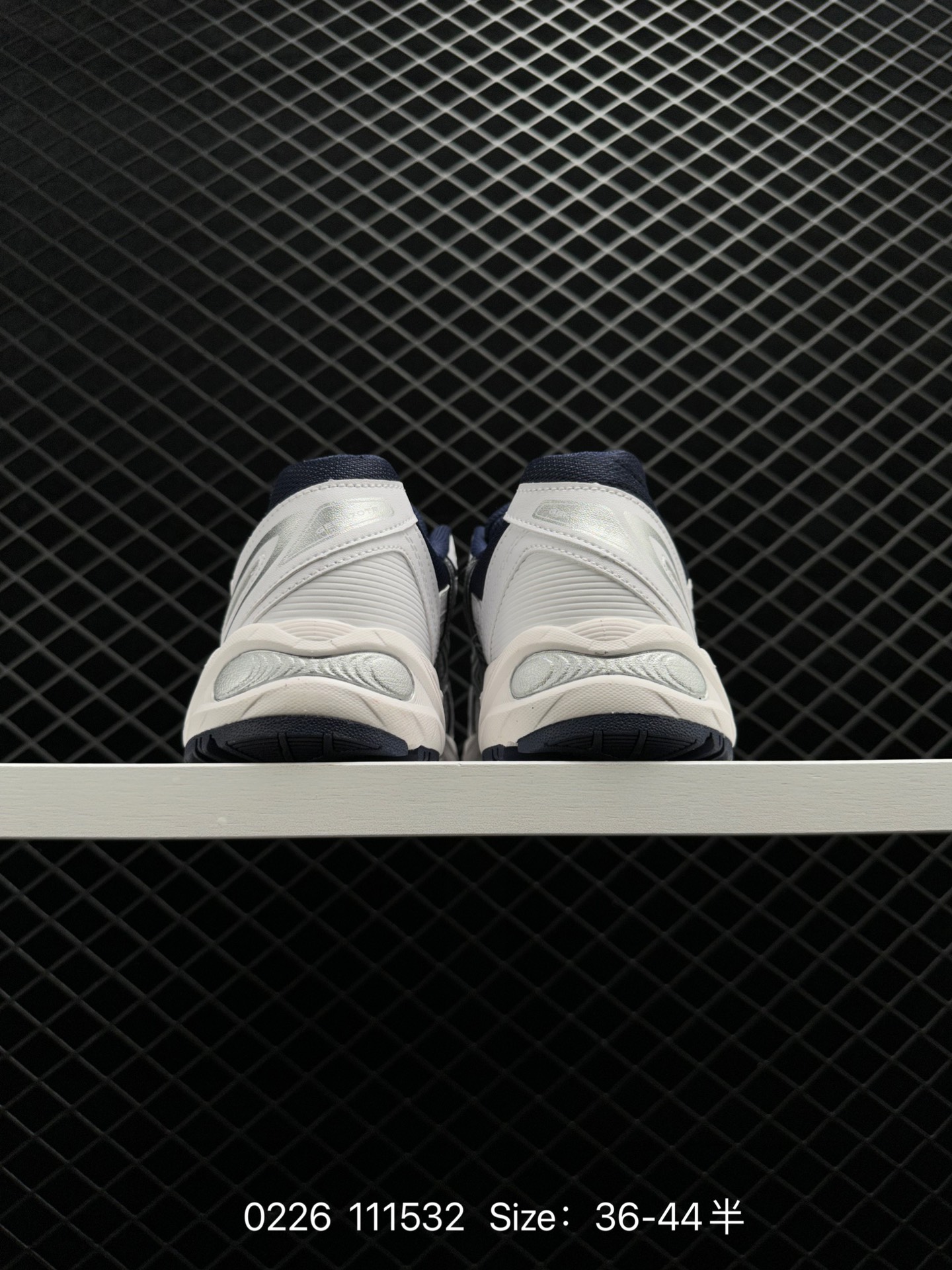 ASICS  Gel-Venture 6 SPS