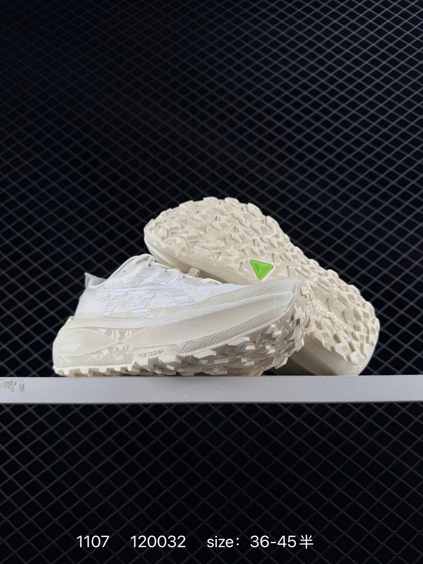 ASICS GEL-TRABUCO MAX 4