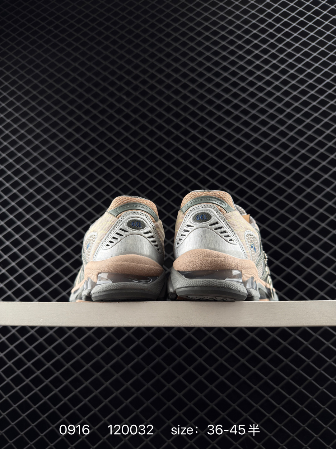 ASICS Gel-Nimbus 10.1”Piedmont Grey“