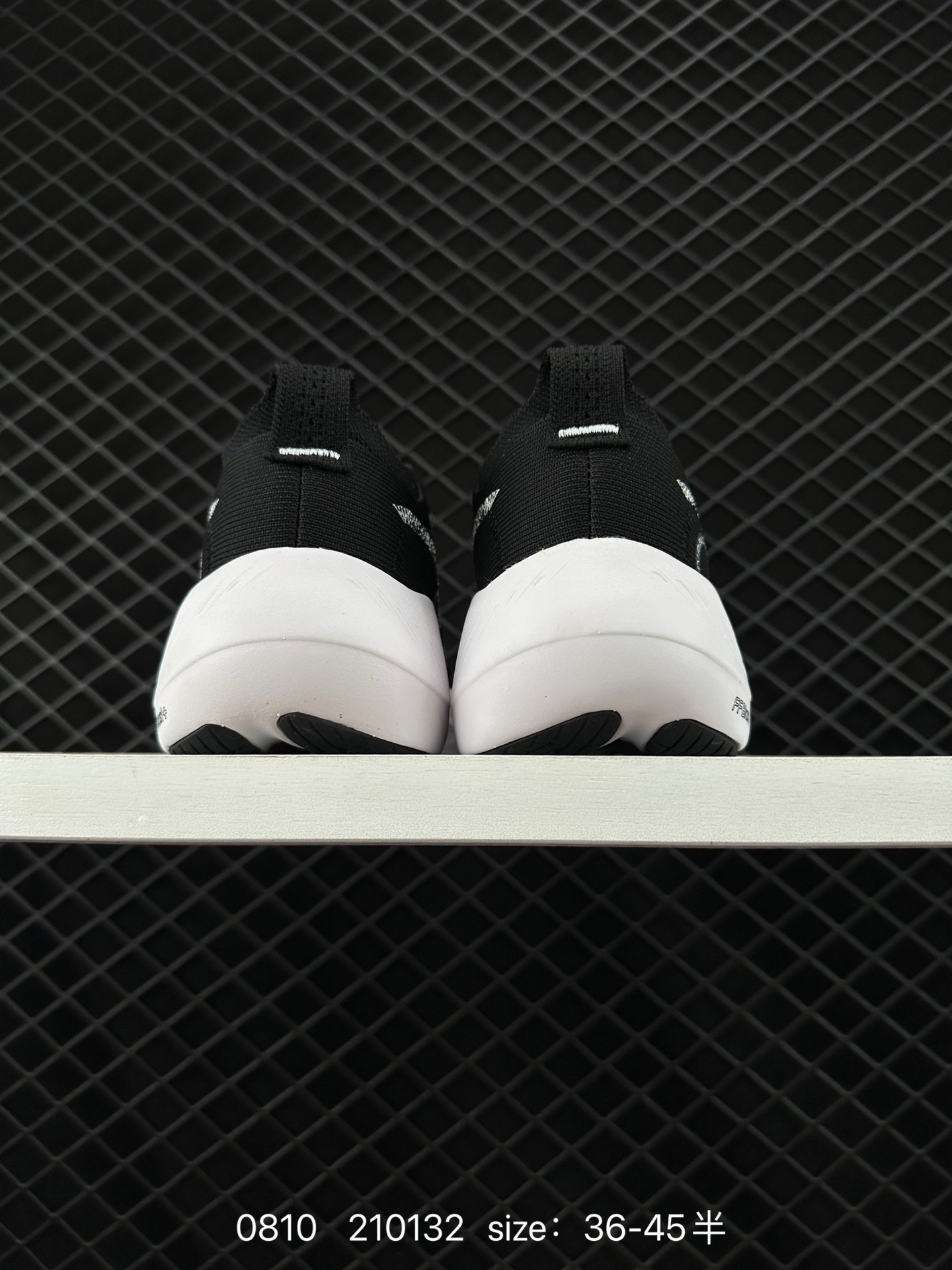 Asics Nimbus Mirai Paris