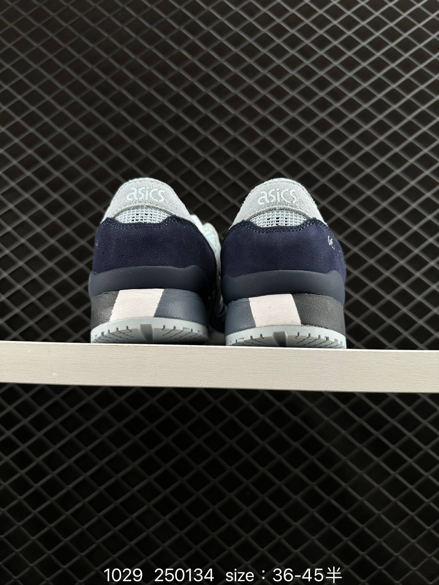 Asics   GEL-LYTE III OG