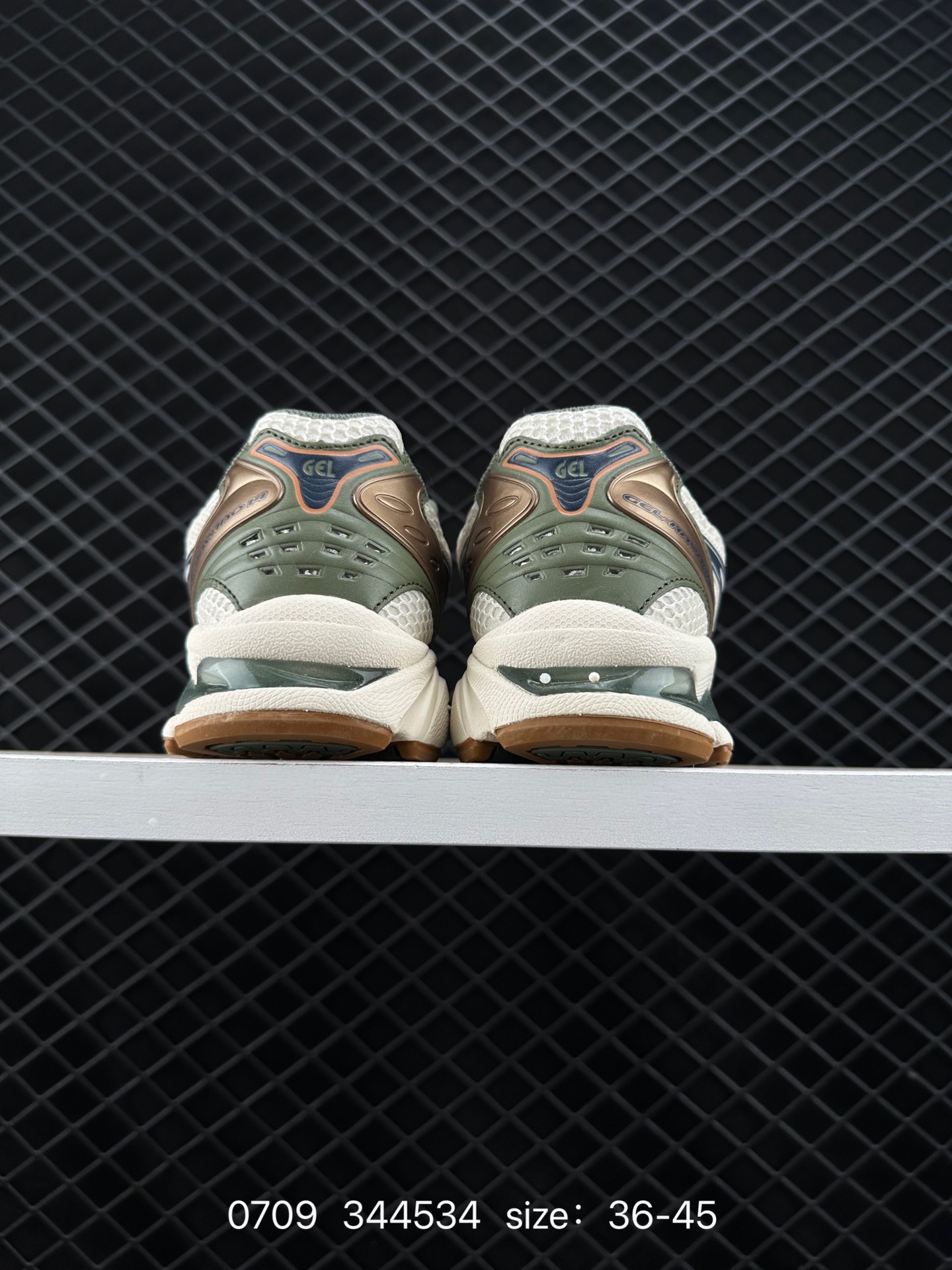 ASICS  GEL-KAYANO 14