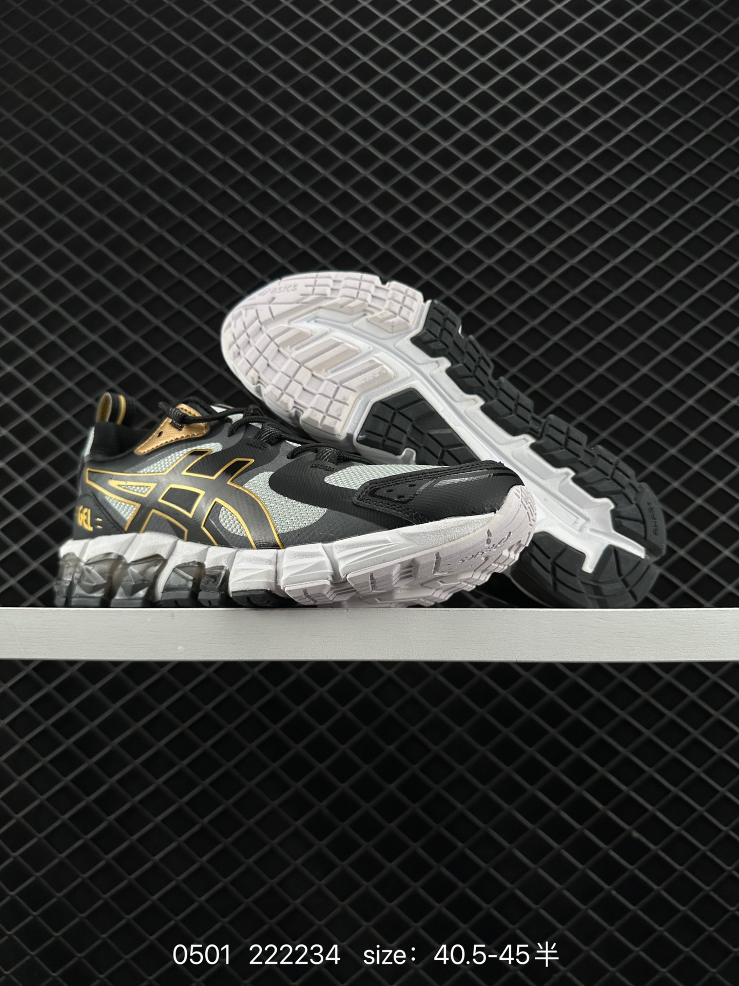 ASICS  GEL-Quantum 180 XHU 4