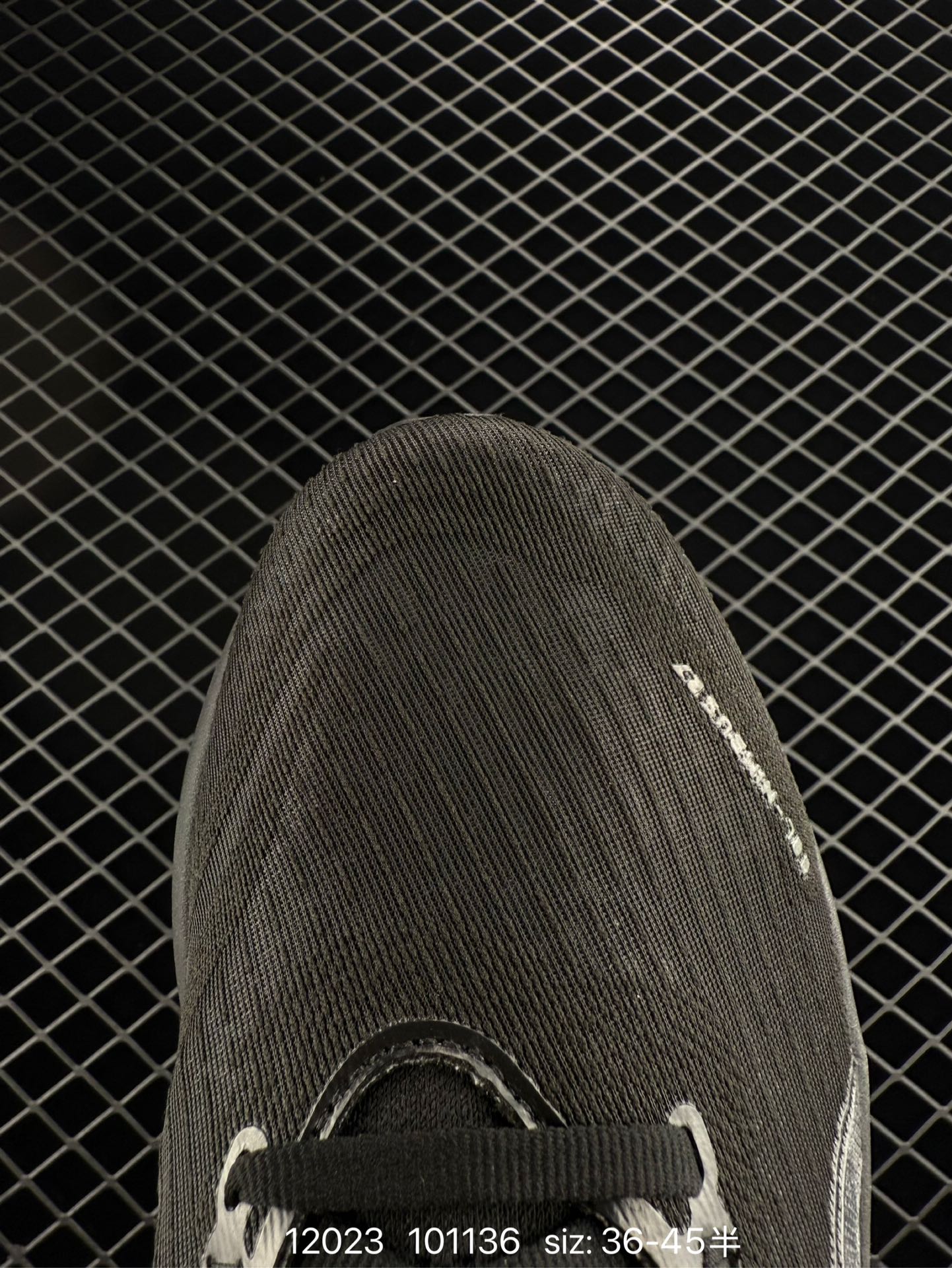 ASICS   2024 GEL-CONTEND 4