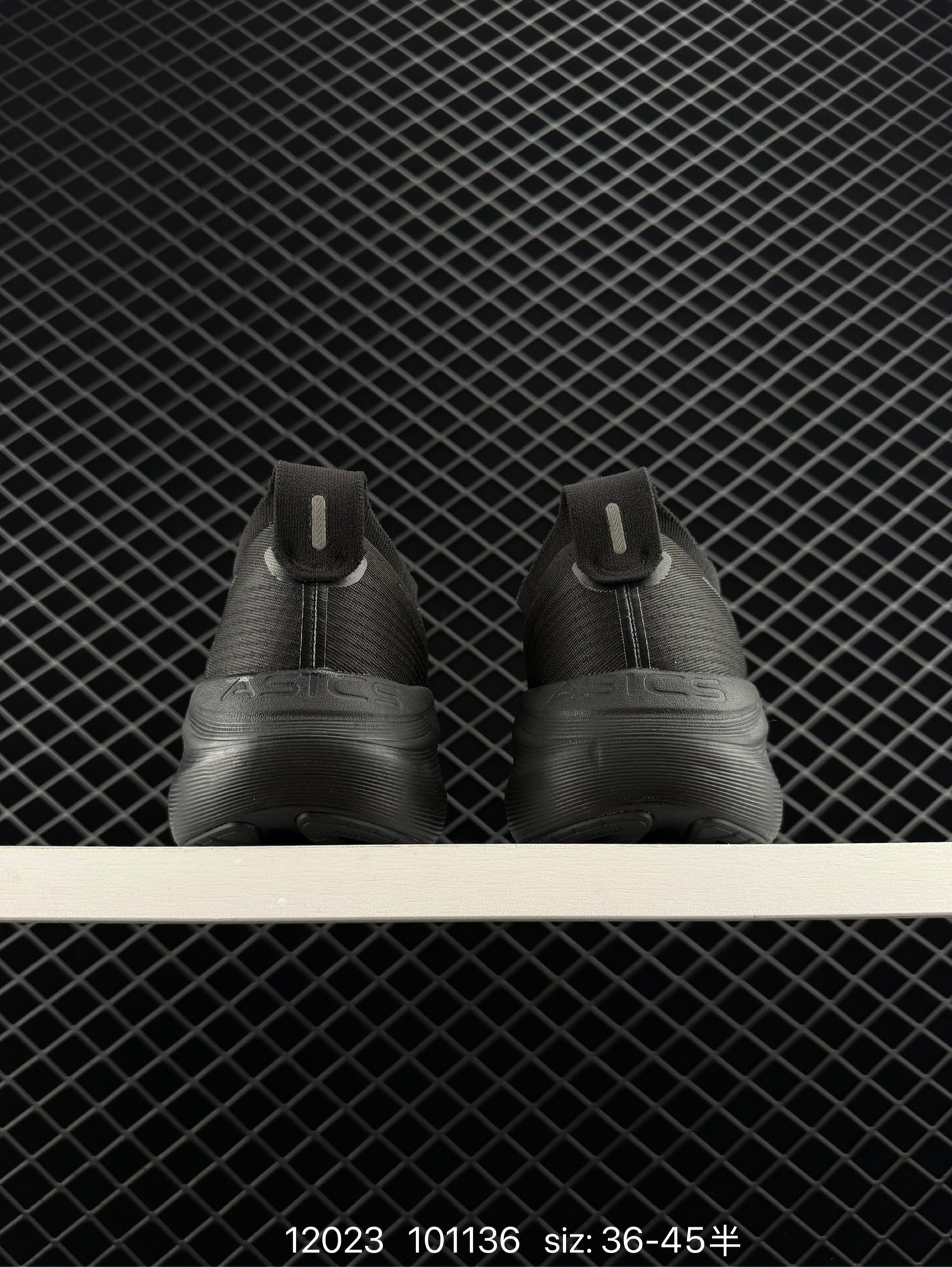 ASICS   2024 GEL-CONTEND 4