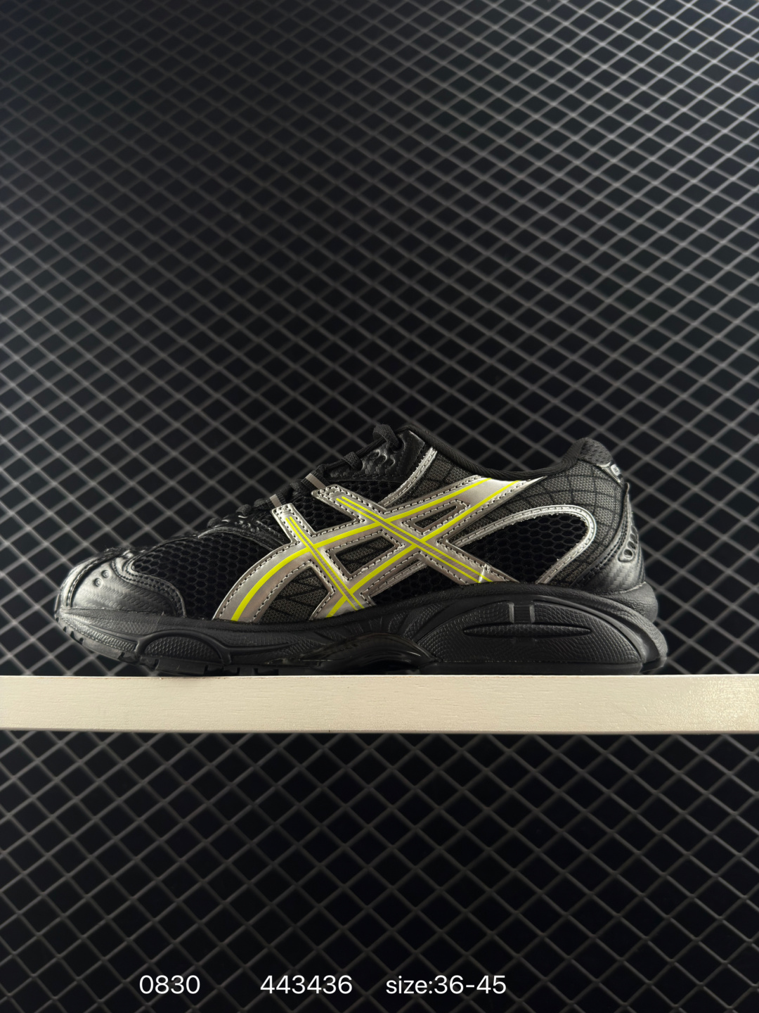 ASICS   GEL-NIMBUS 10.1