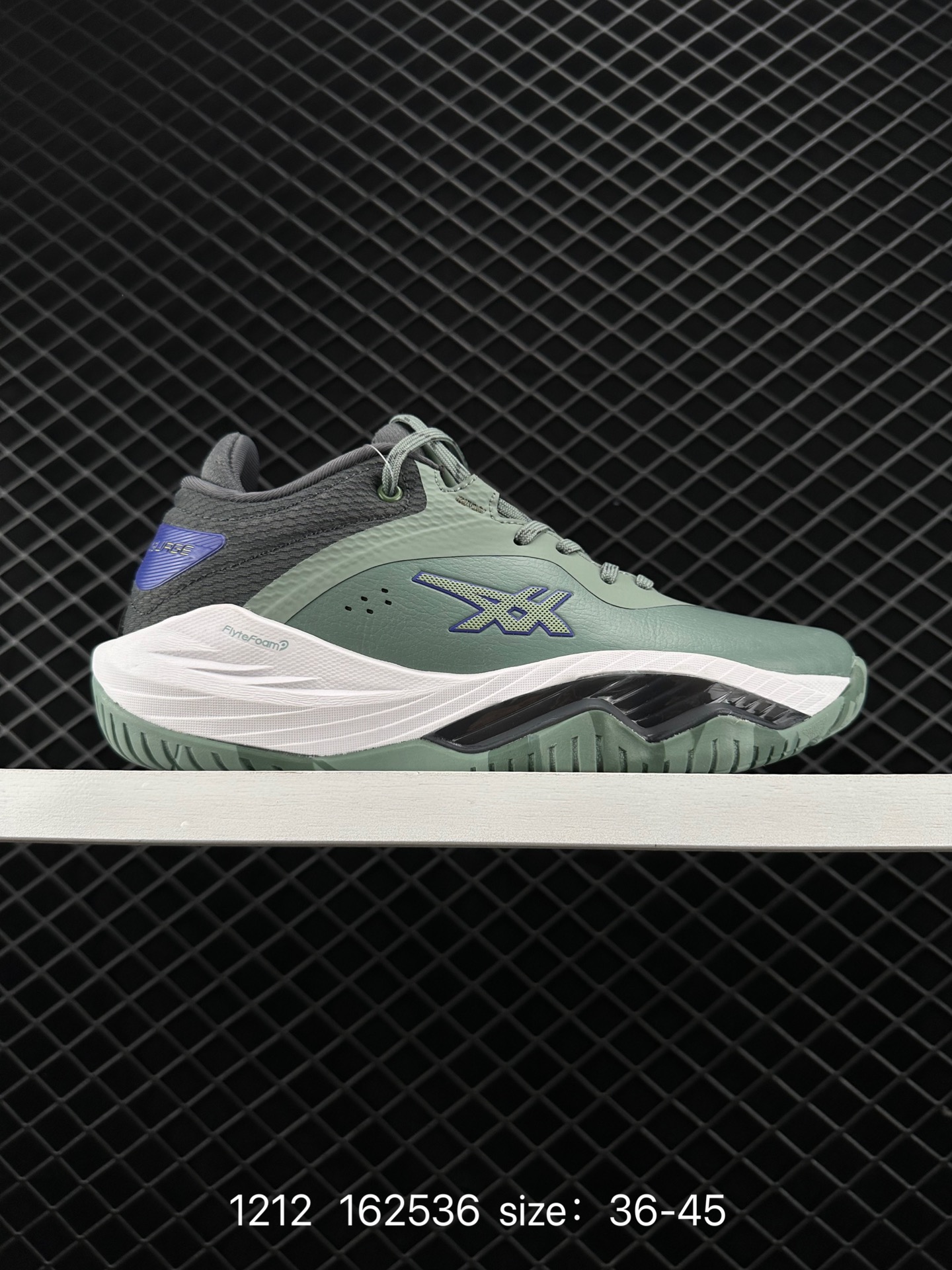 asics Nova Surge LOW