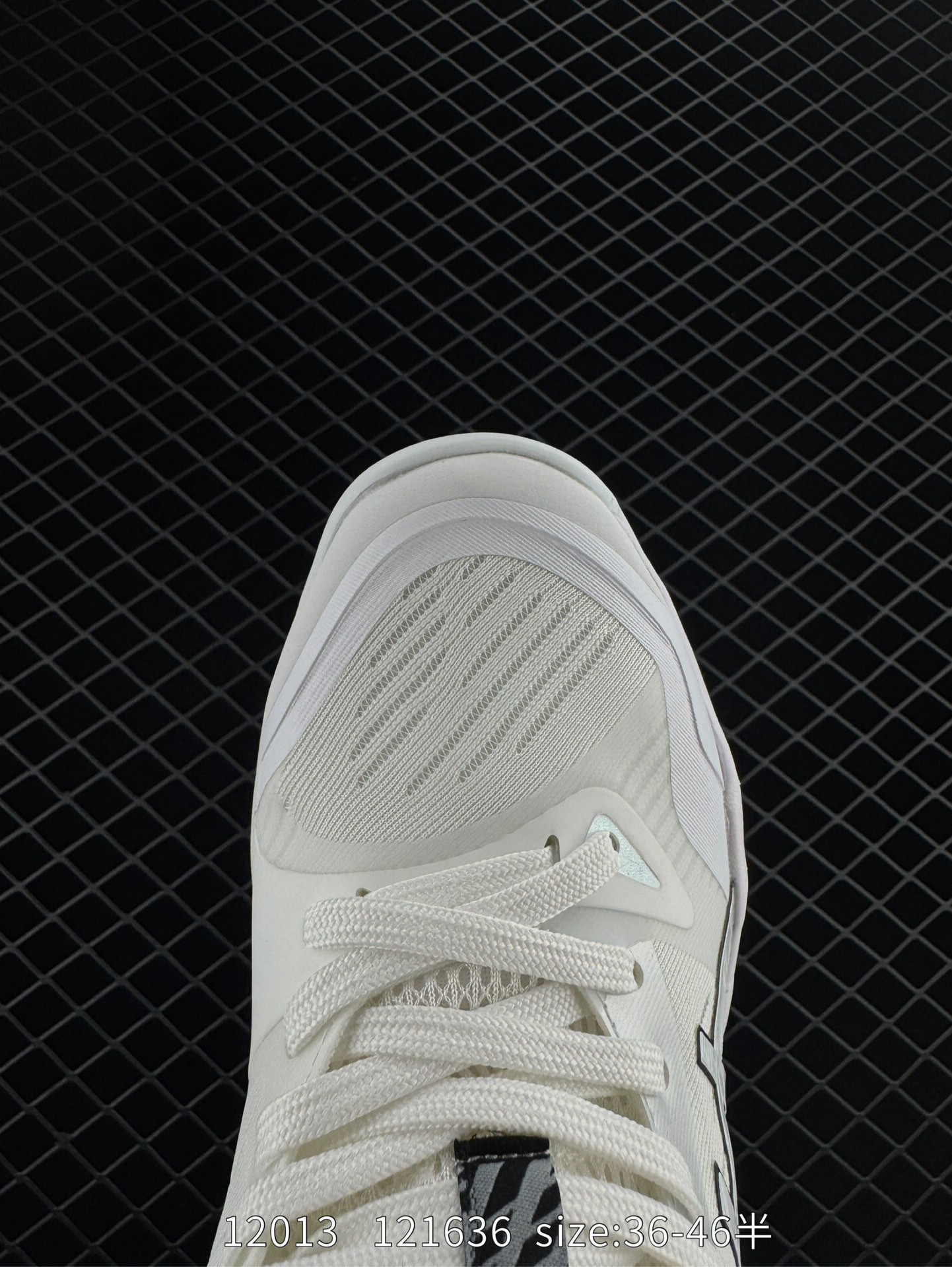 Asics GELHOOP V14 YY