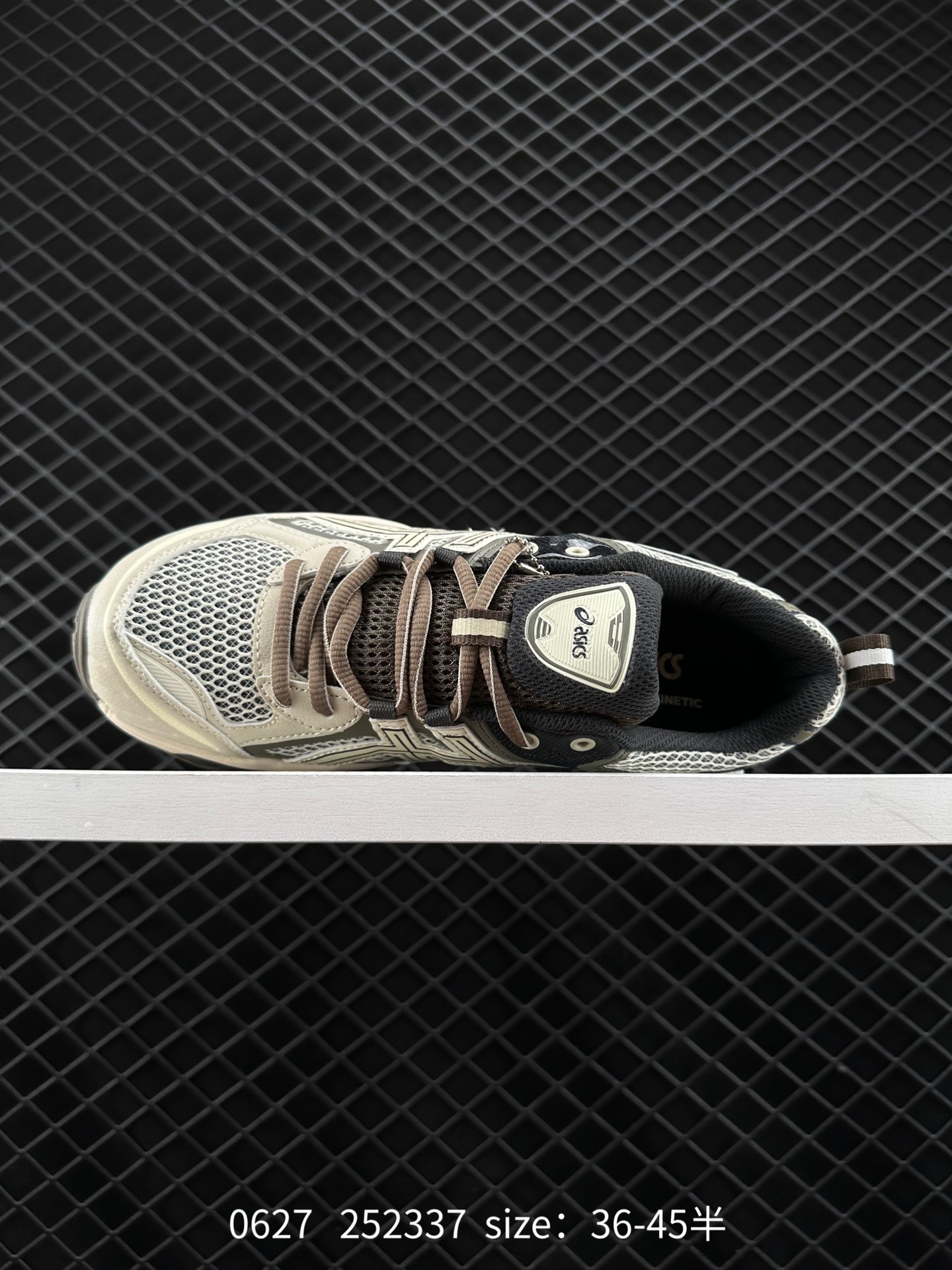 ASICS Gel-Quantum Kinetic”Mid Grey Pure Silver“