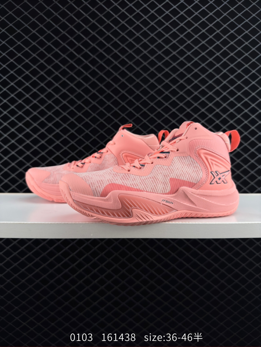 （ASICS） NOVA SURGE 3 PARIS