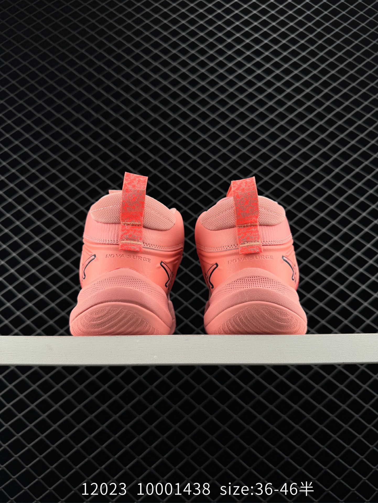 （ASICS） NOVA SURGE 3 PARIS