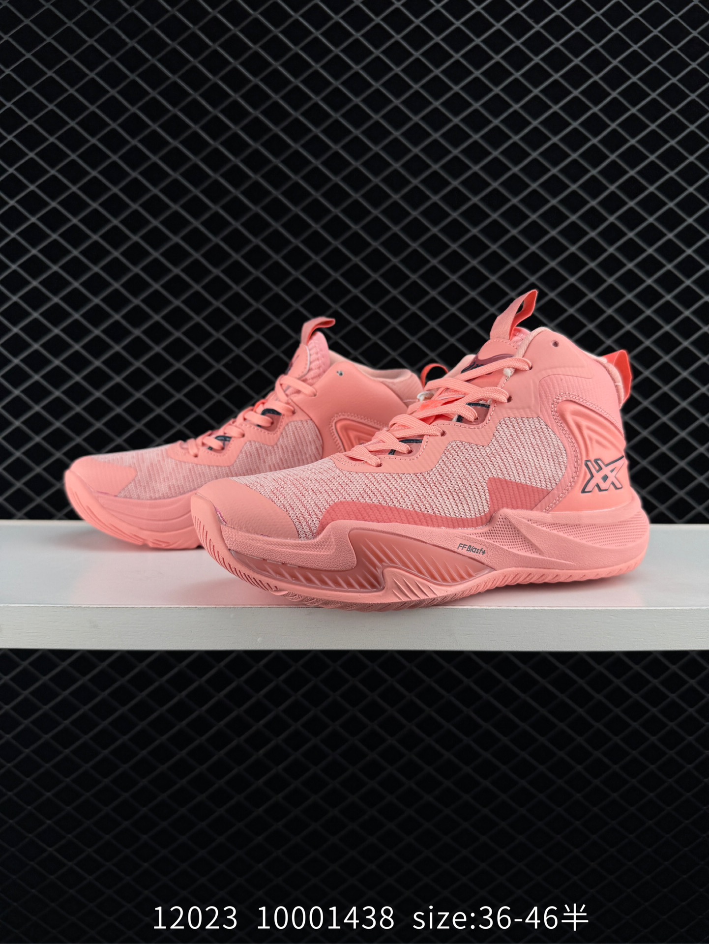 （ASICS） NOVA SURGE 3 PARIS