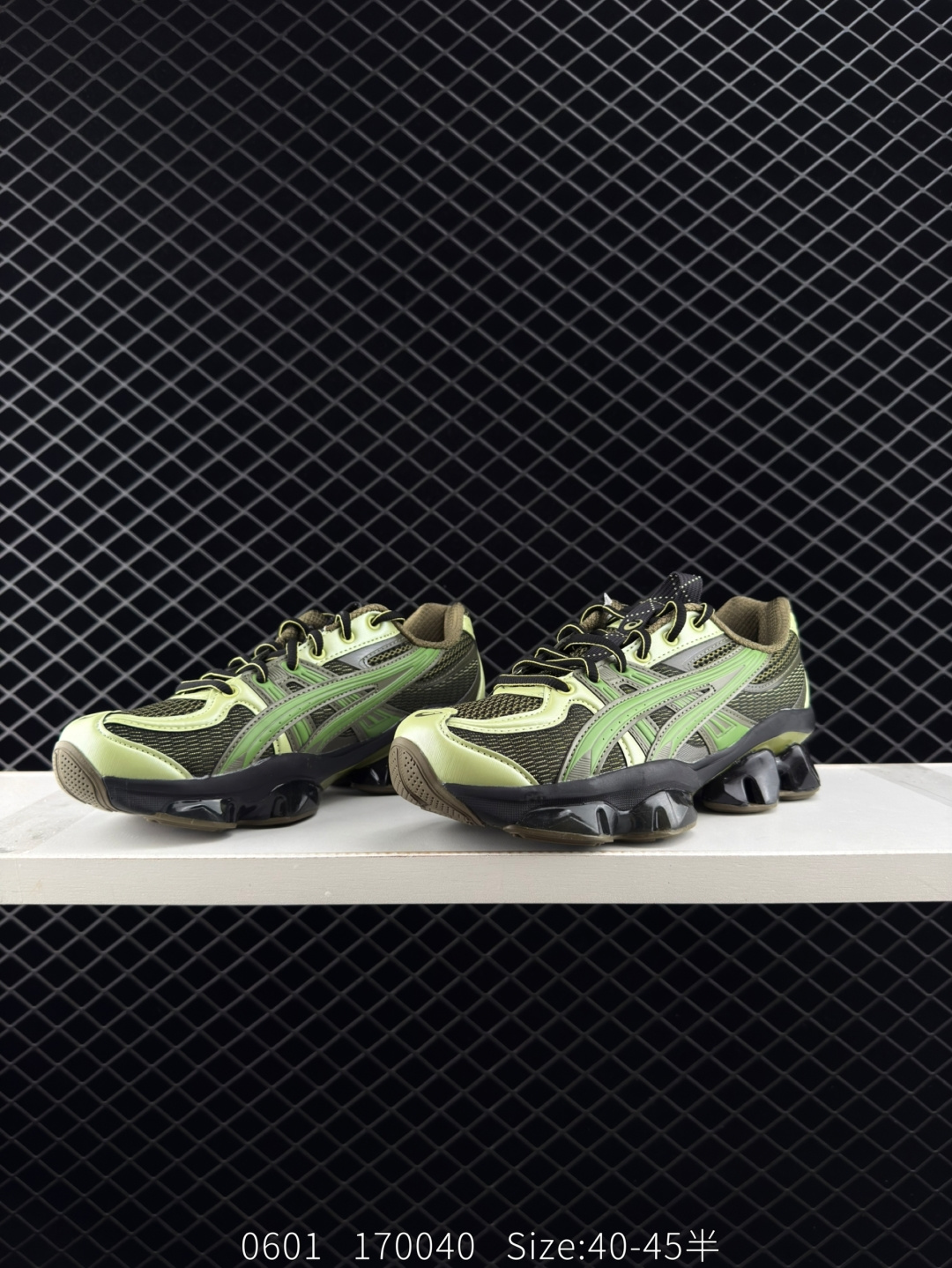 Asics US5-S GEL-QUANTUM KINETIC