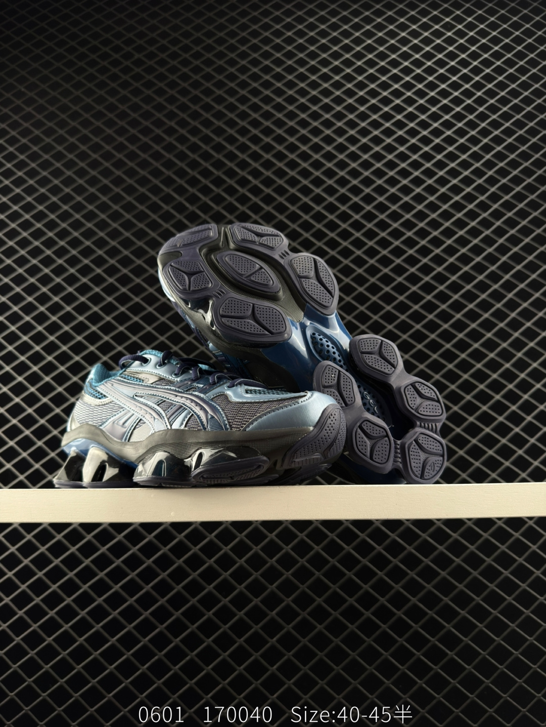 Asics US5-S GEL-QUANTUM KINETIC