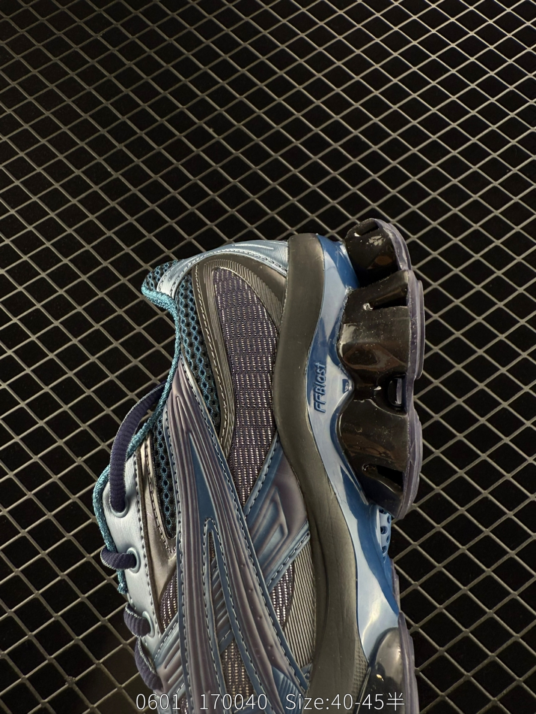 Asics US5-S GEL-QUANTUM KINETIC