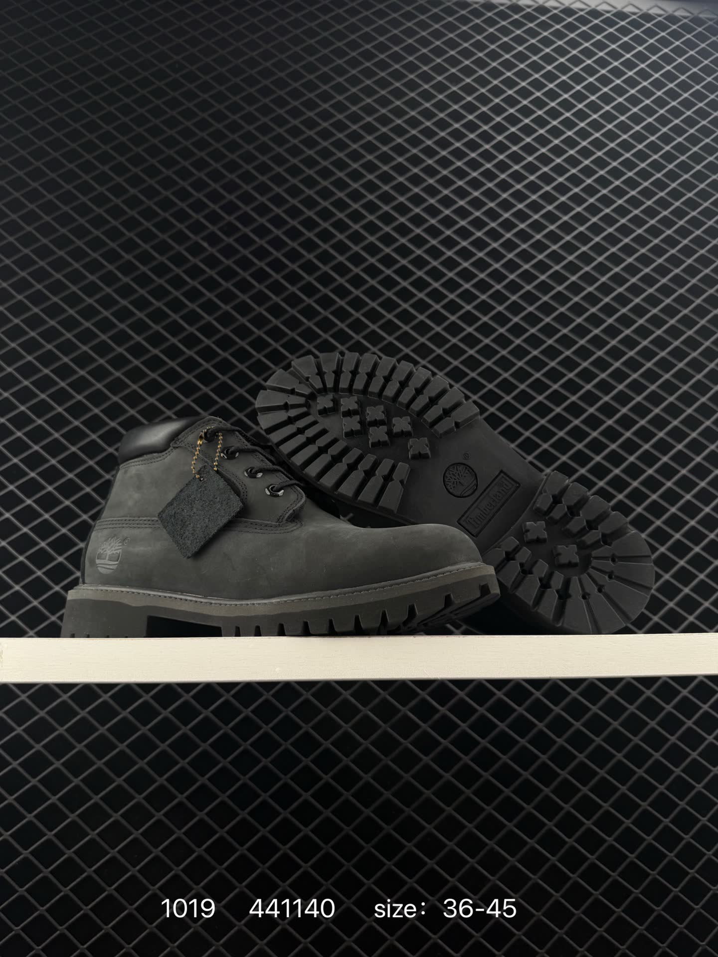 Timberland   6 Inch Leather Boots