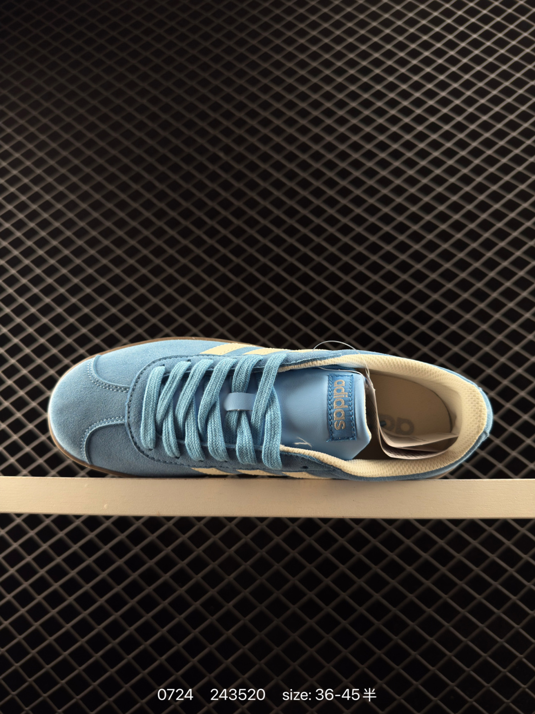 Adidas CourtVI Classic