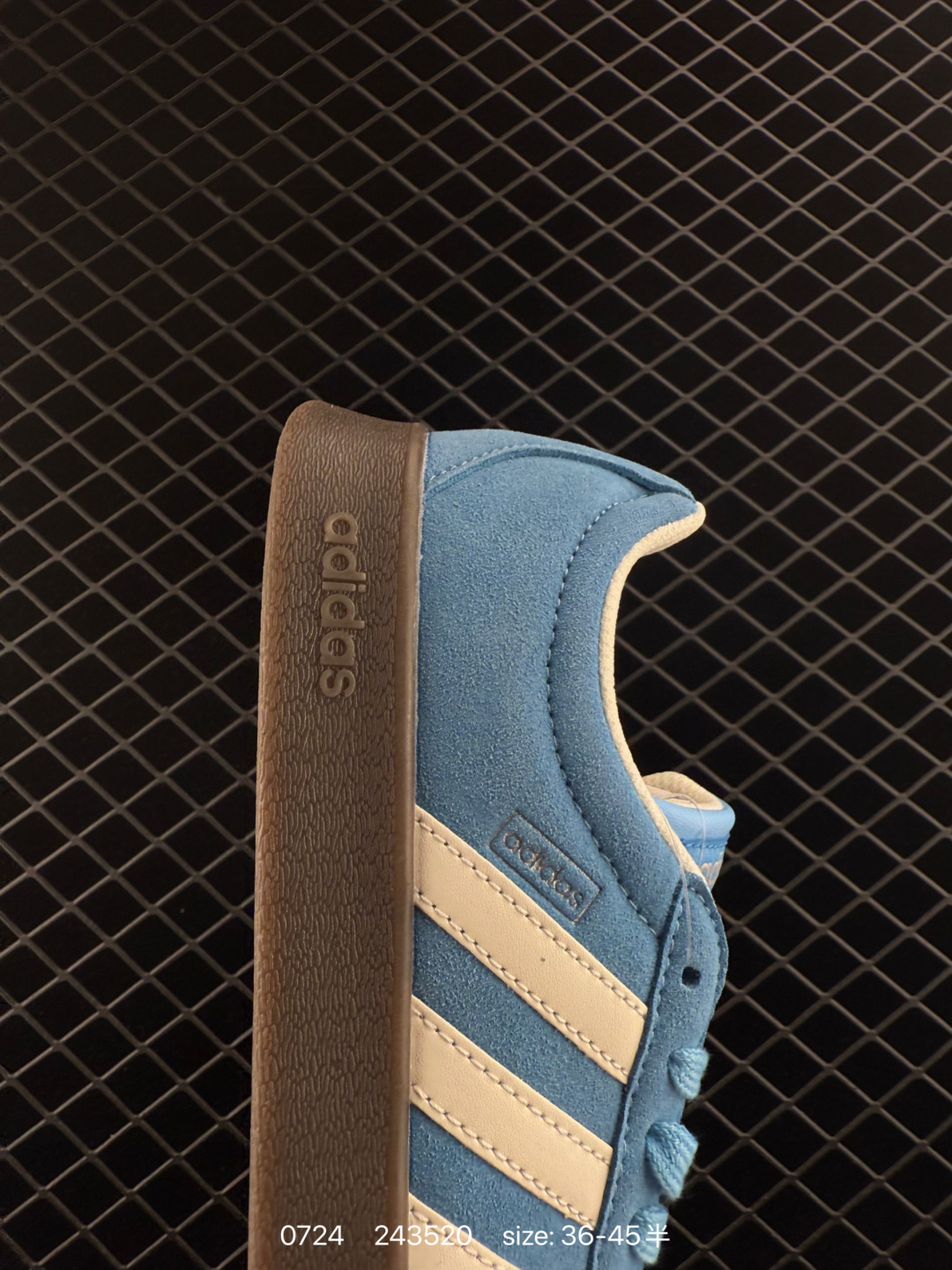 Adidas CourtVI Classic