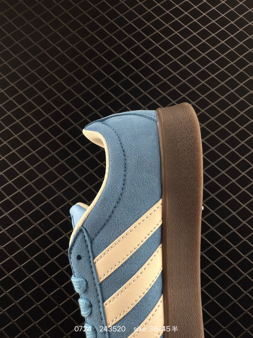 Adidas CourtVI Classic