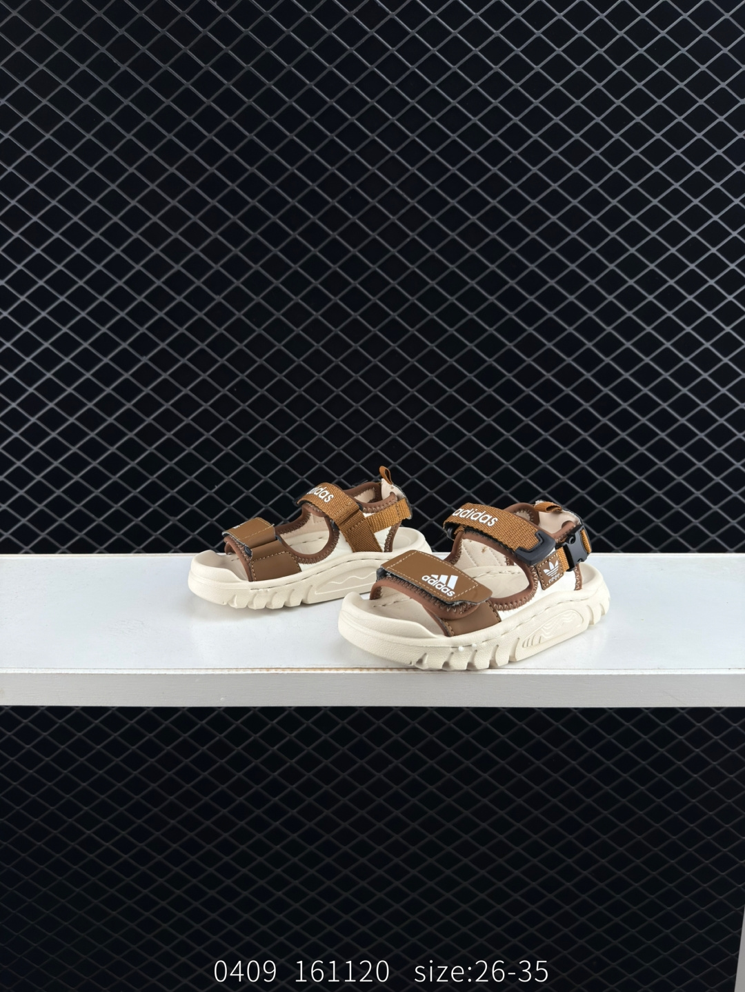 ADIDAS MADE IN VIETMAM