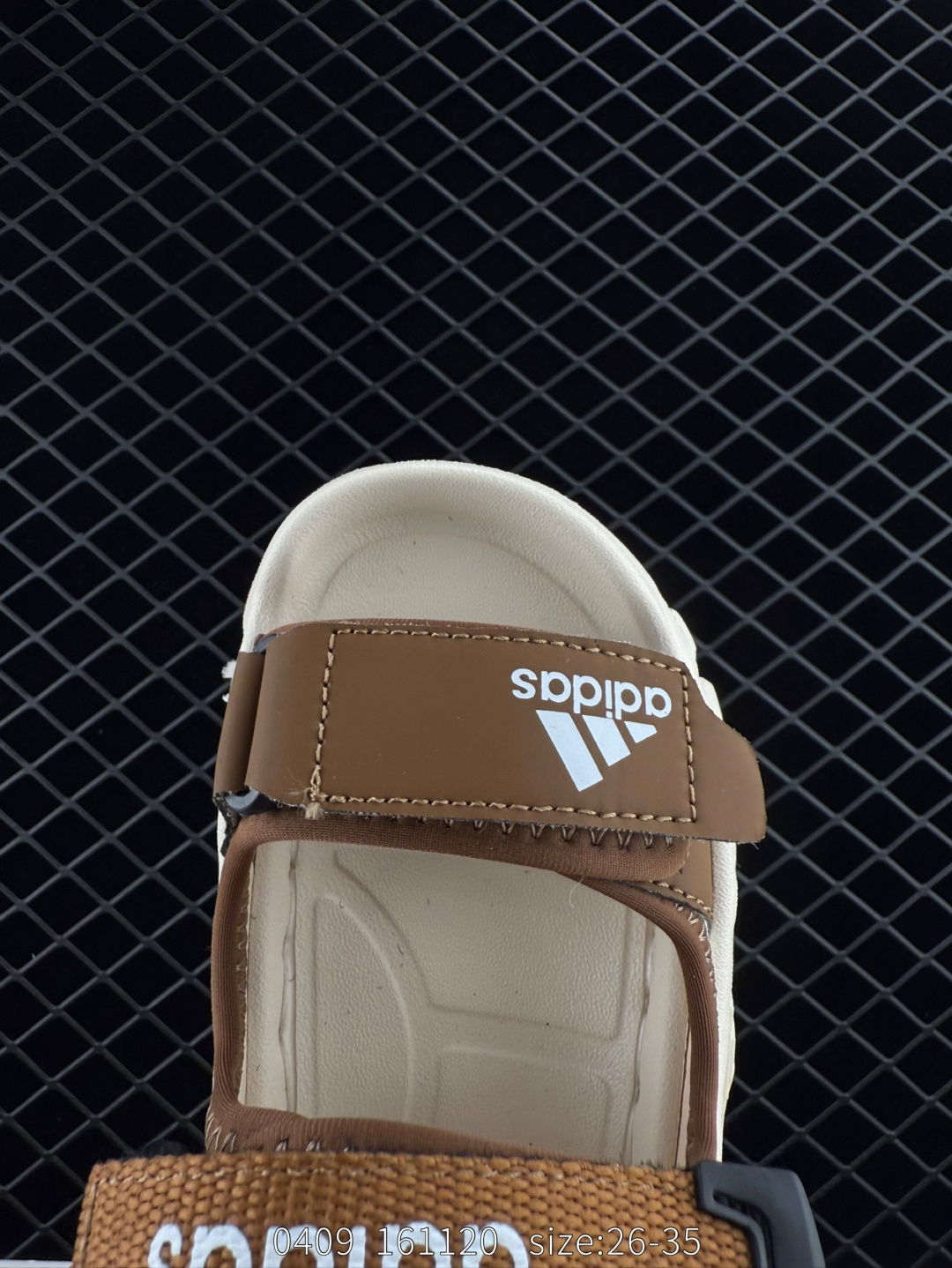 ADIDAS MADE IN VIETMAM