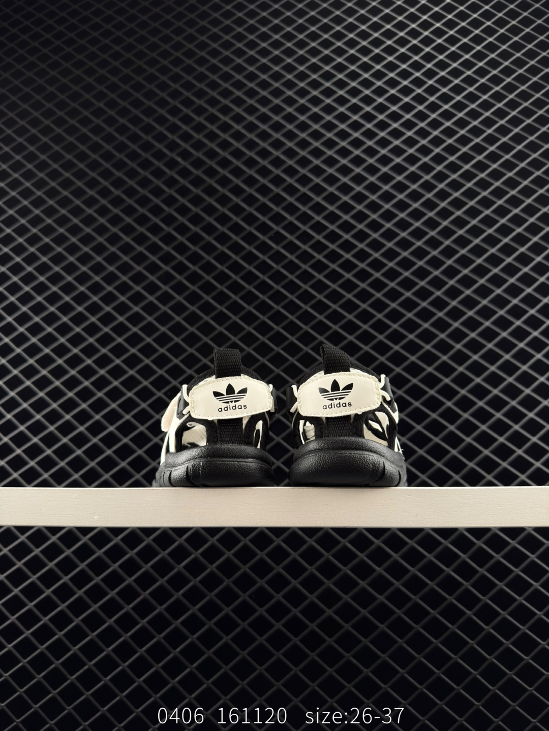 Adidas MADE IN VIETMAMM