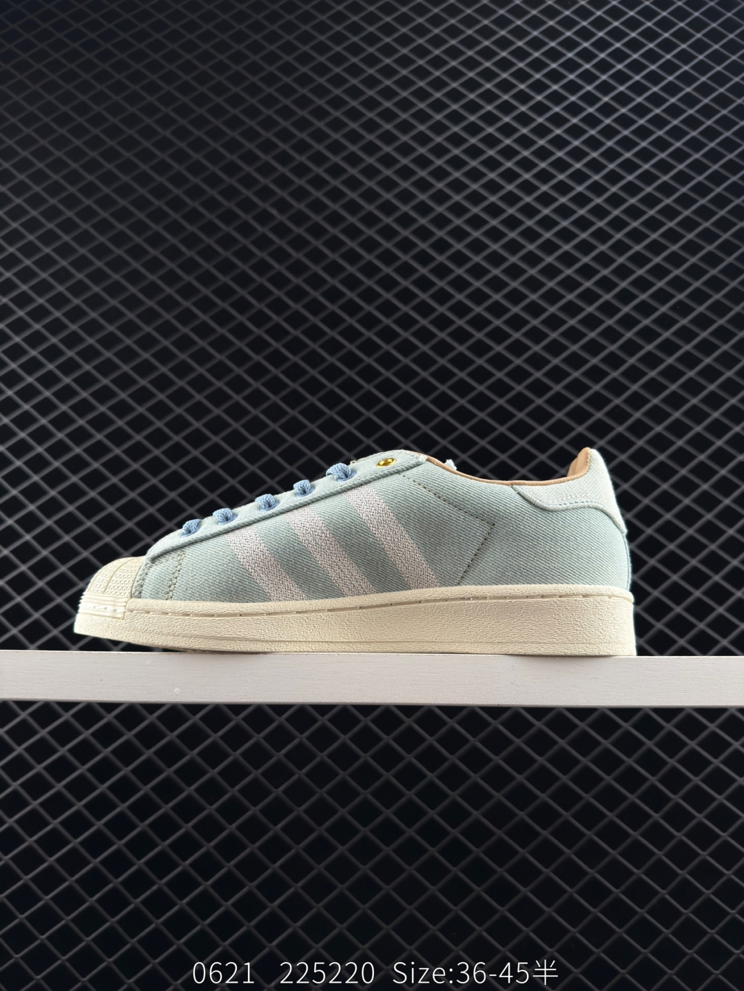 Adidas  Originals Superstar 82