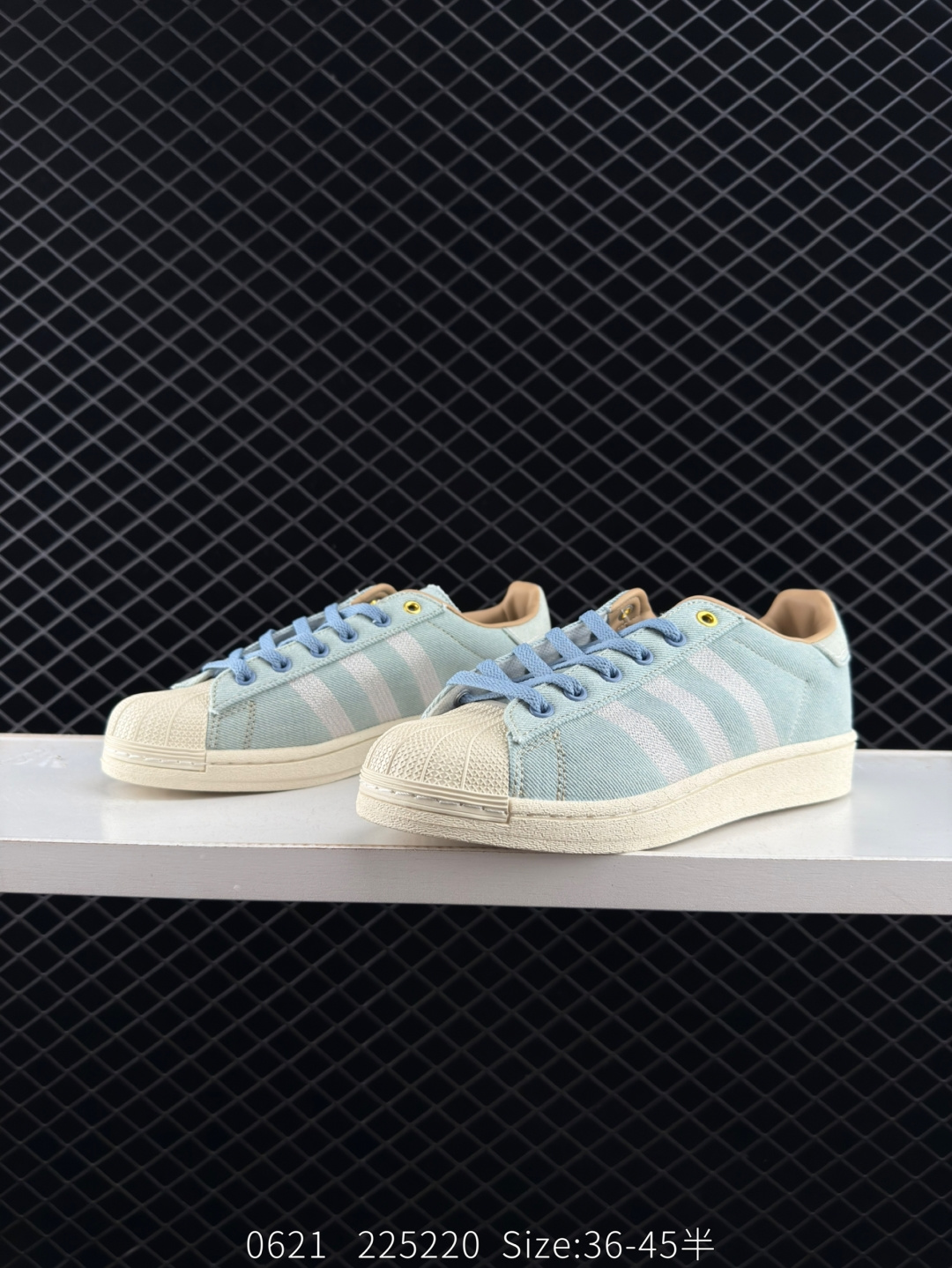 Adidas  Originals Superstar 82