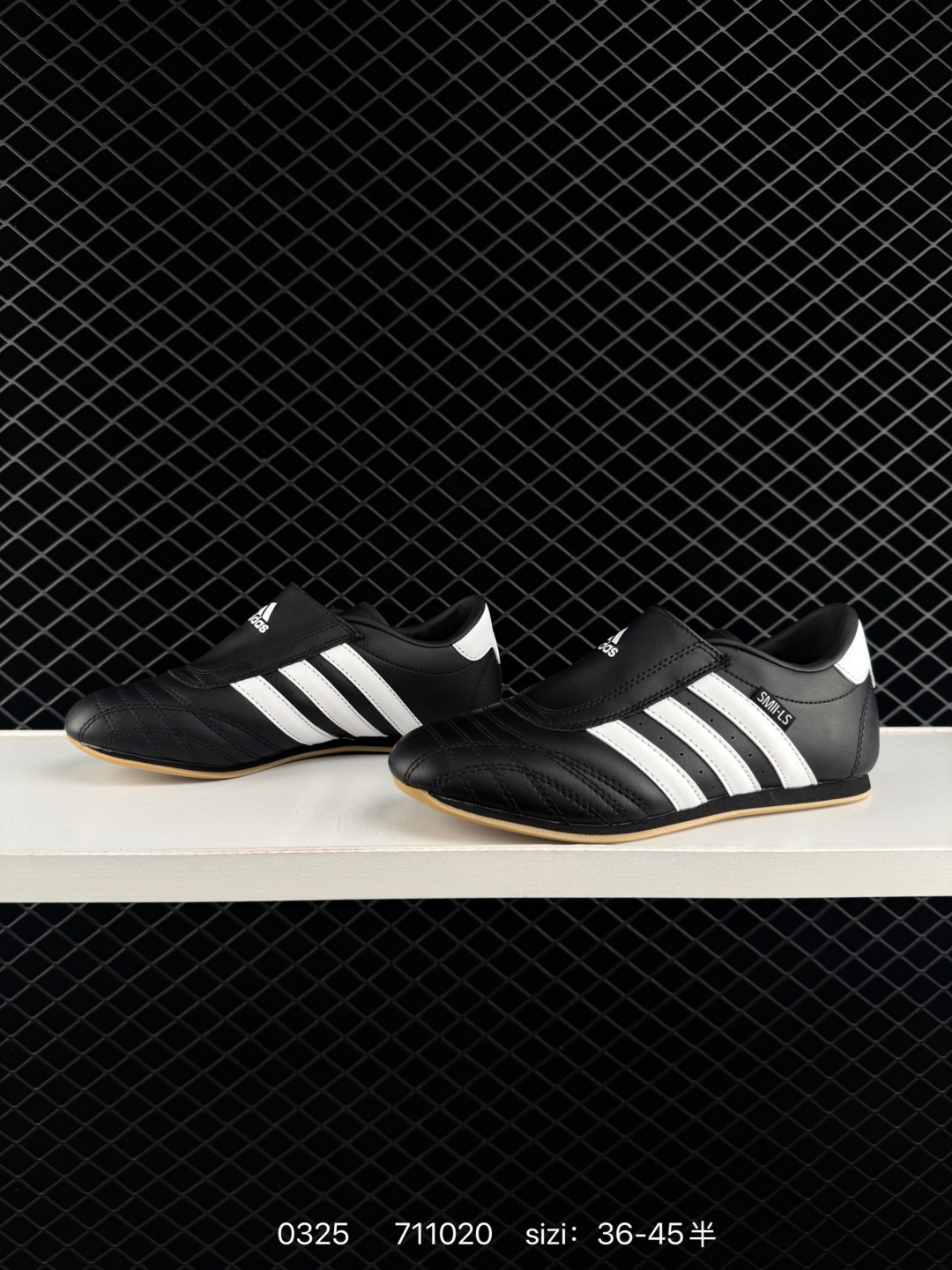 Adidas originals Taekwondo Low”Black White“