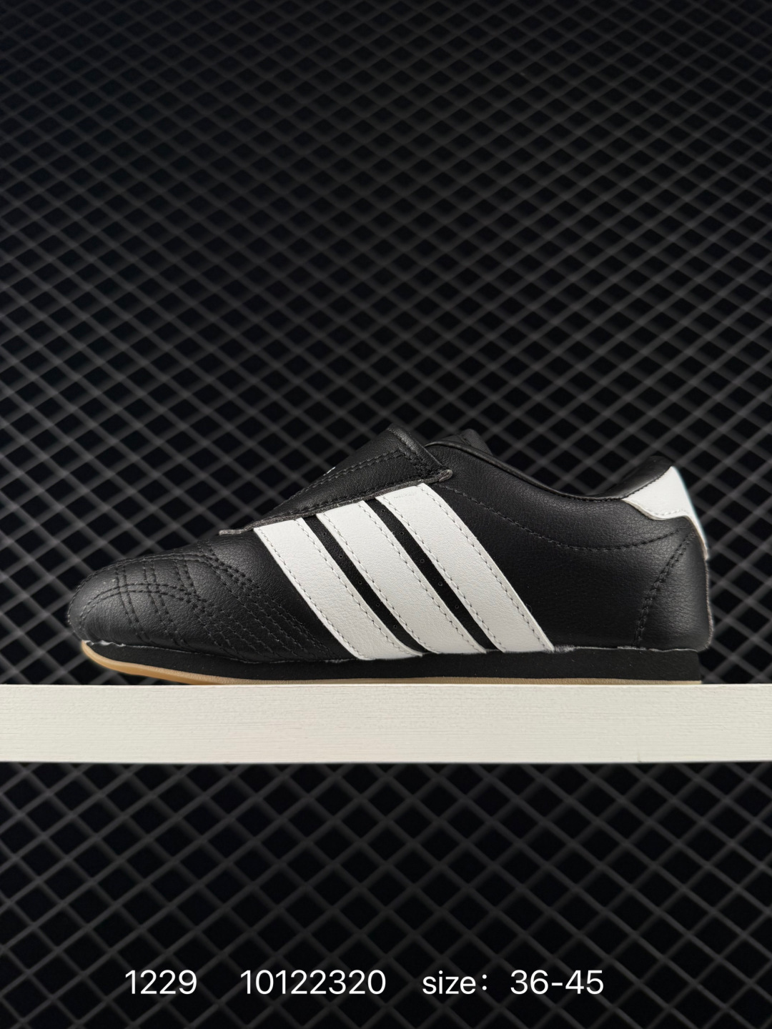 Adidas originals Taekwondo Low