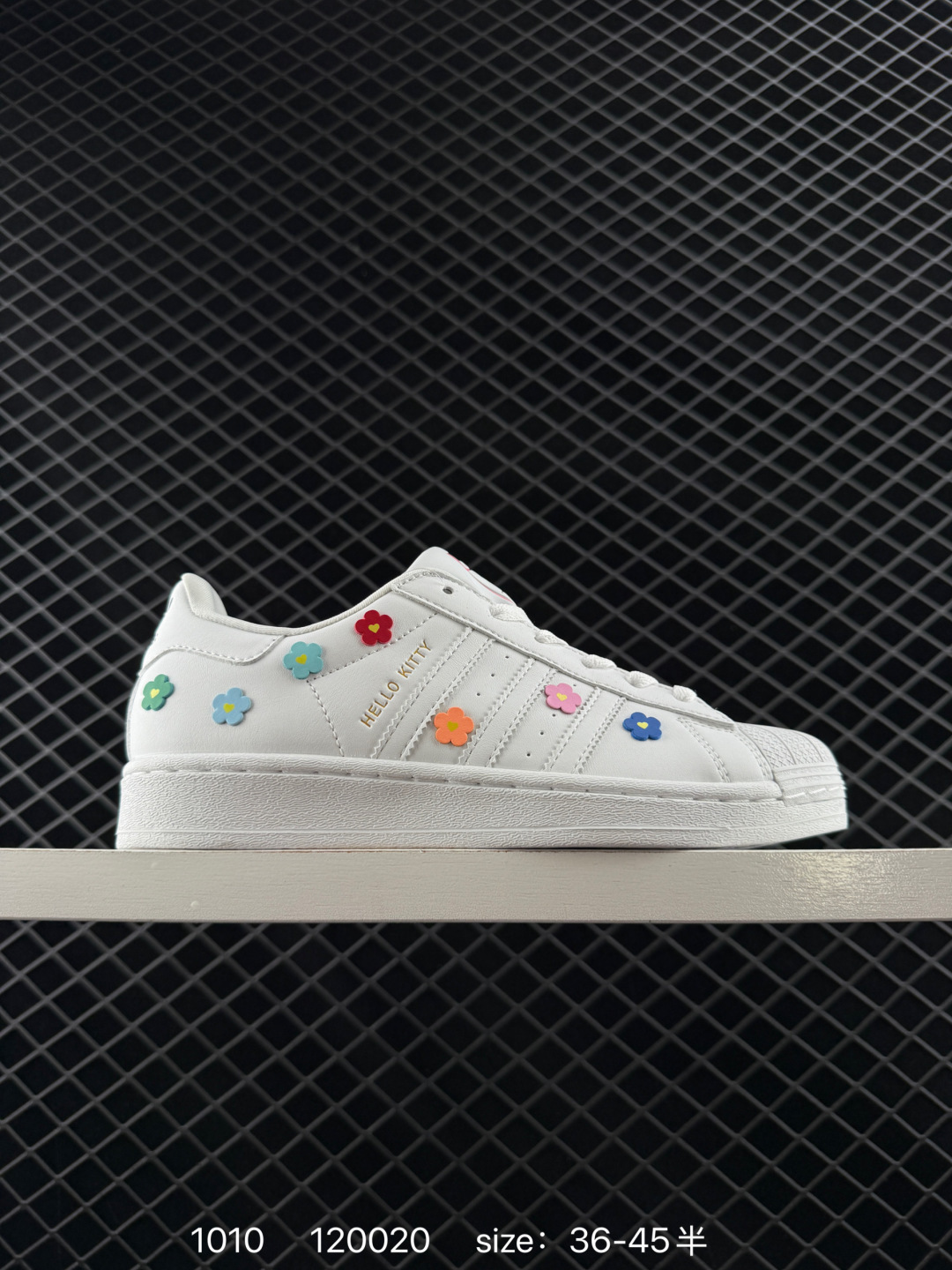 Hello Kitty x adidas originals SUPERSTAR Hello Kitty x adidas originals SUPERSTAR