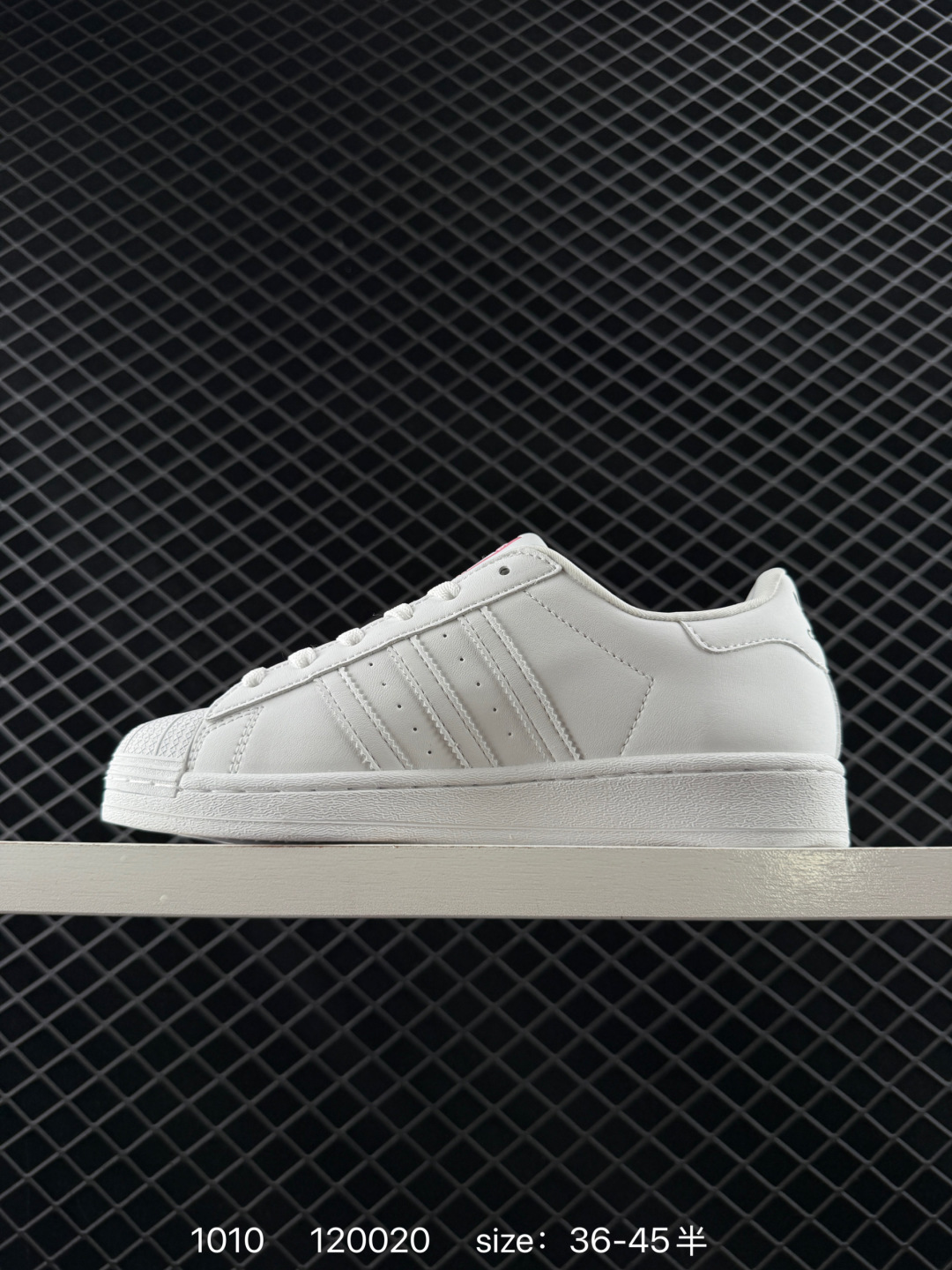 Hello Kitty x adidas originals SUPERSTAR