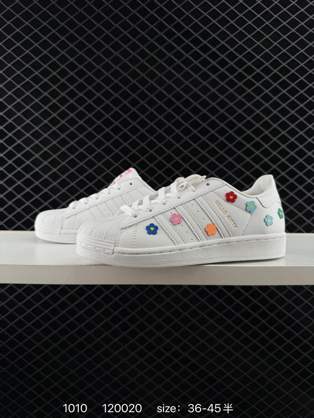 Hello Kitty x adidas originals SUPERSTAR