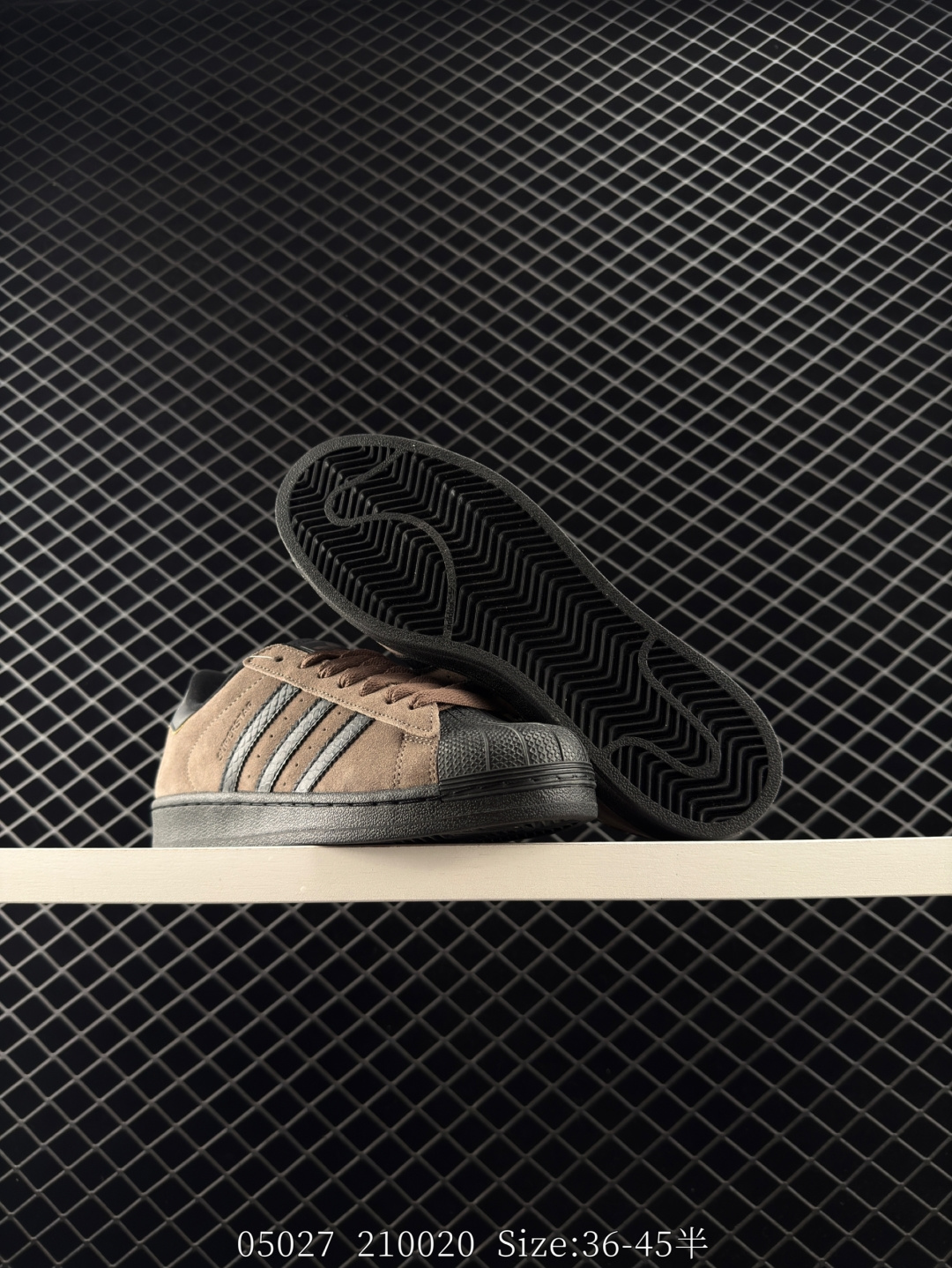 NEIGHBORHOOD x adidas originals  SUPERSTAR