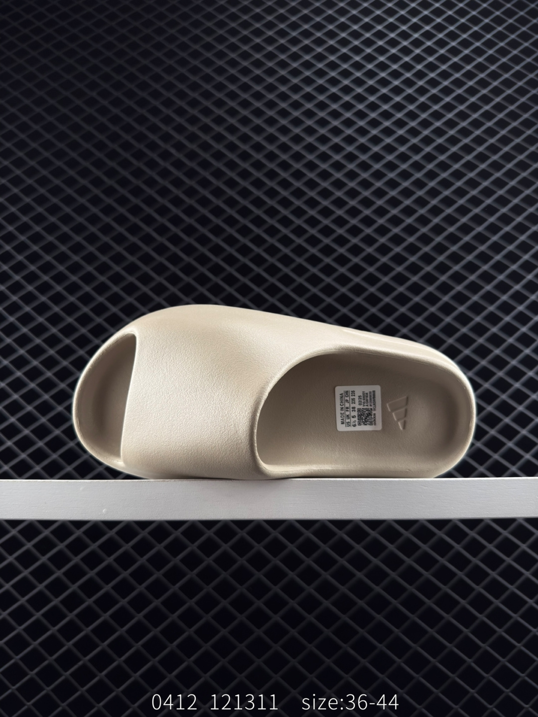 Adidas Yeezy Slide “Onyx”