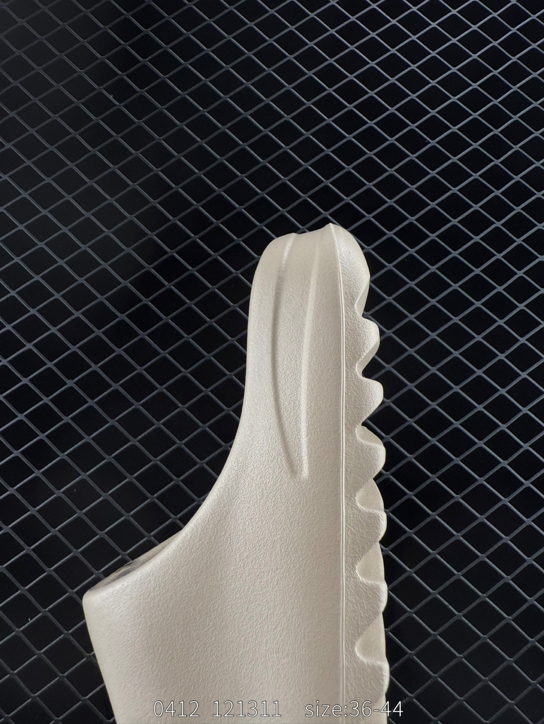 Adidas Yeezy Slide “Onyx”