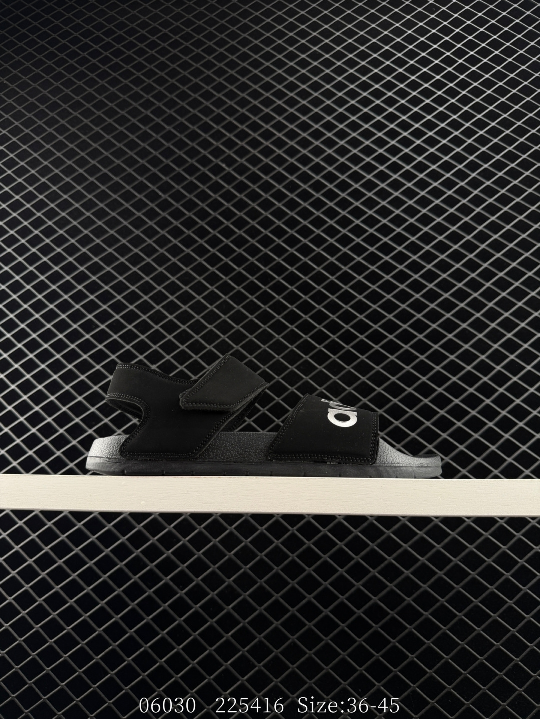 adidas ADILETTE SANDAL 4.0 adidas ADILETTE SANDAL 4.0