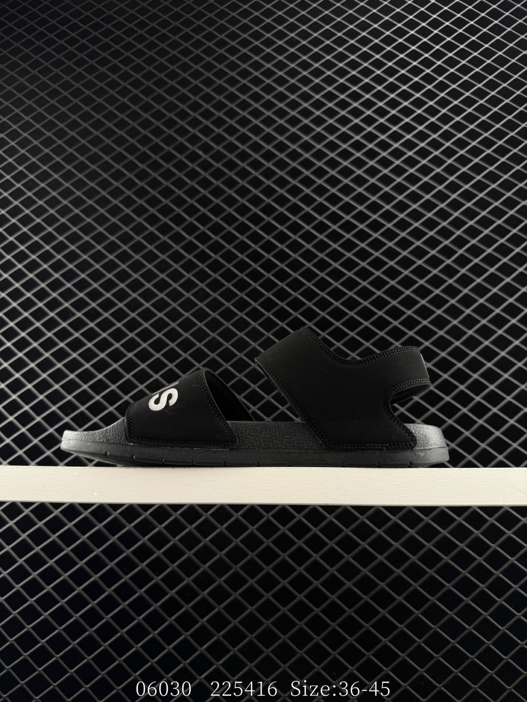 adidas ADILETTE SANDAL 4.0