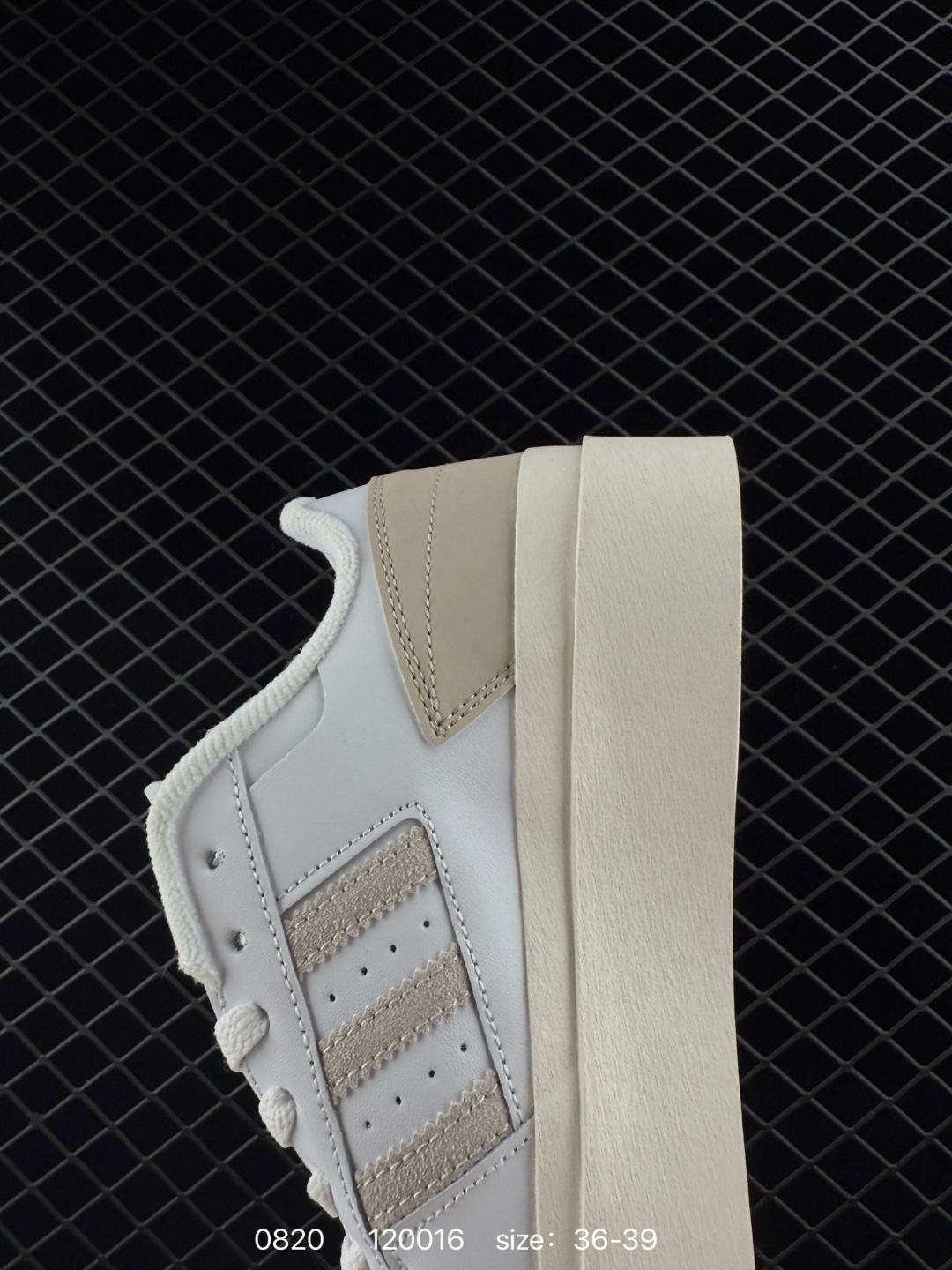 adidas originals FORUM Bonega