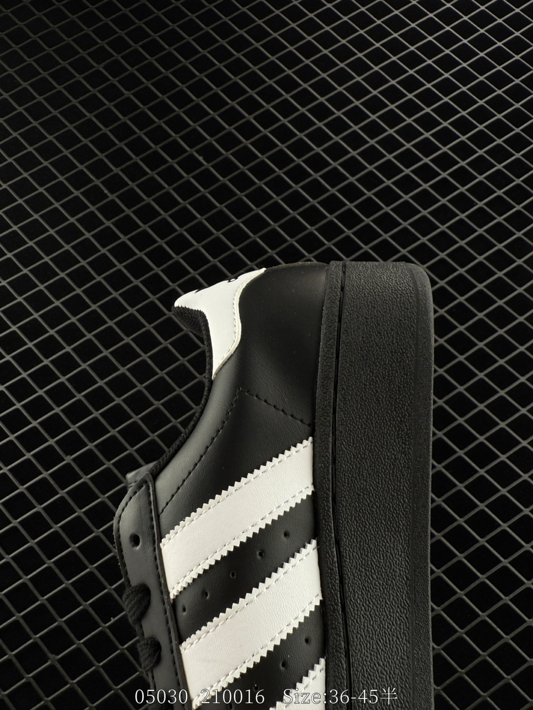 Adidas Originals Superstar XLG