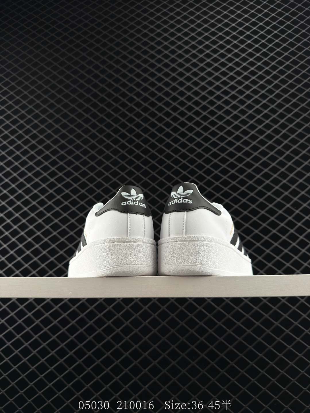 Adidas Originals Superstar XLG